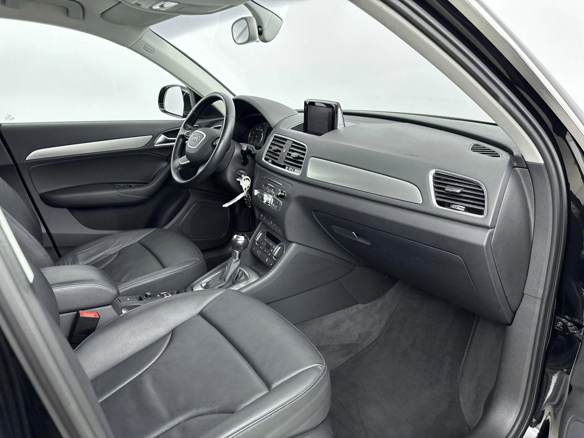 Audi-Q3-image-15