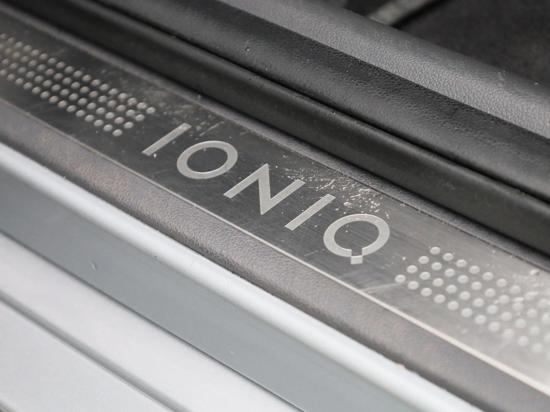 Hyundai-IONIQ-image-40