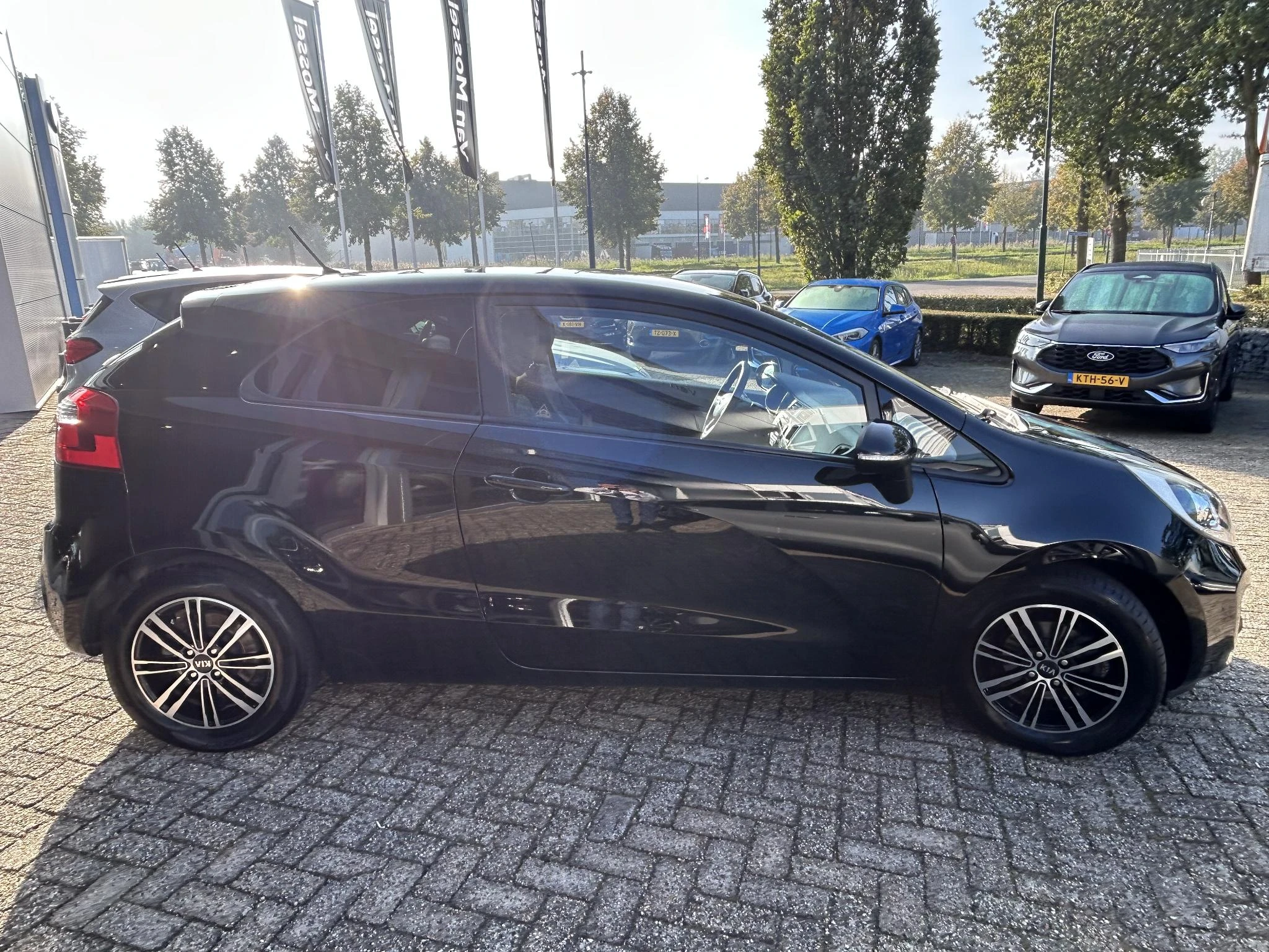 Kia-Rio-image-5