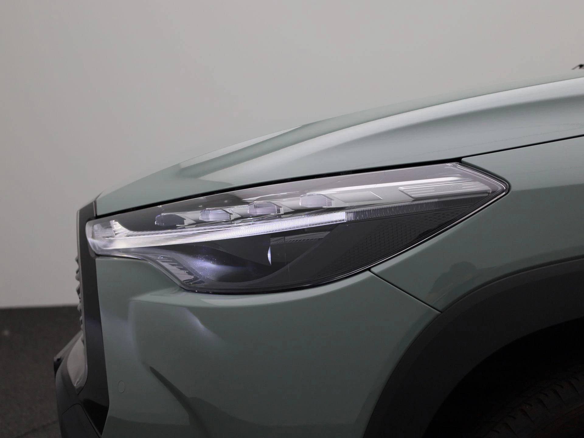 Toyota-Corolla Cross-image-15