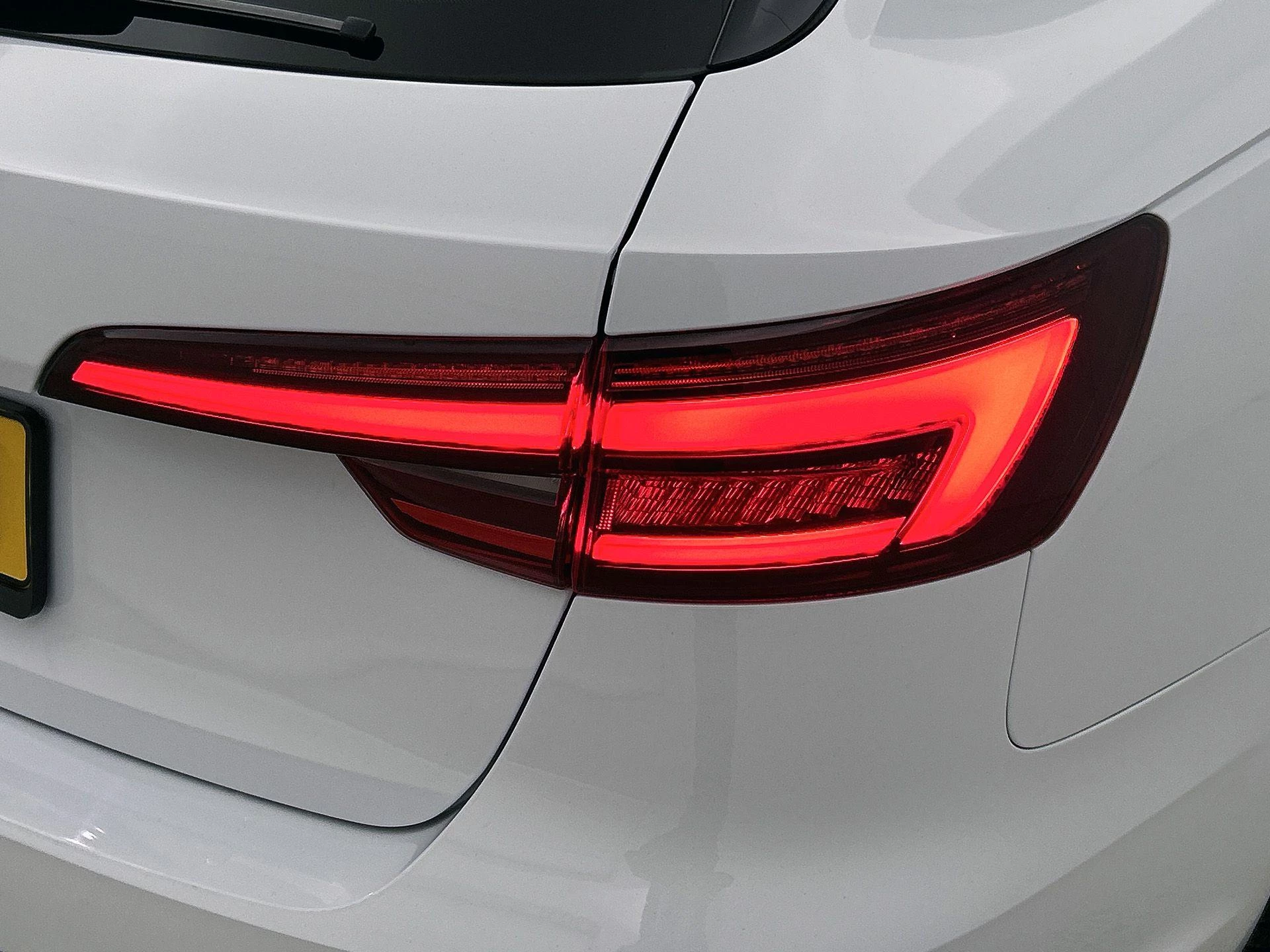 Audi-A4-image-24