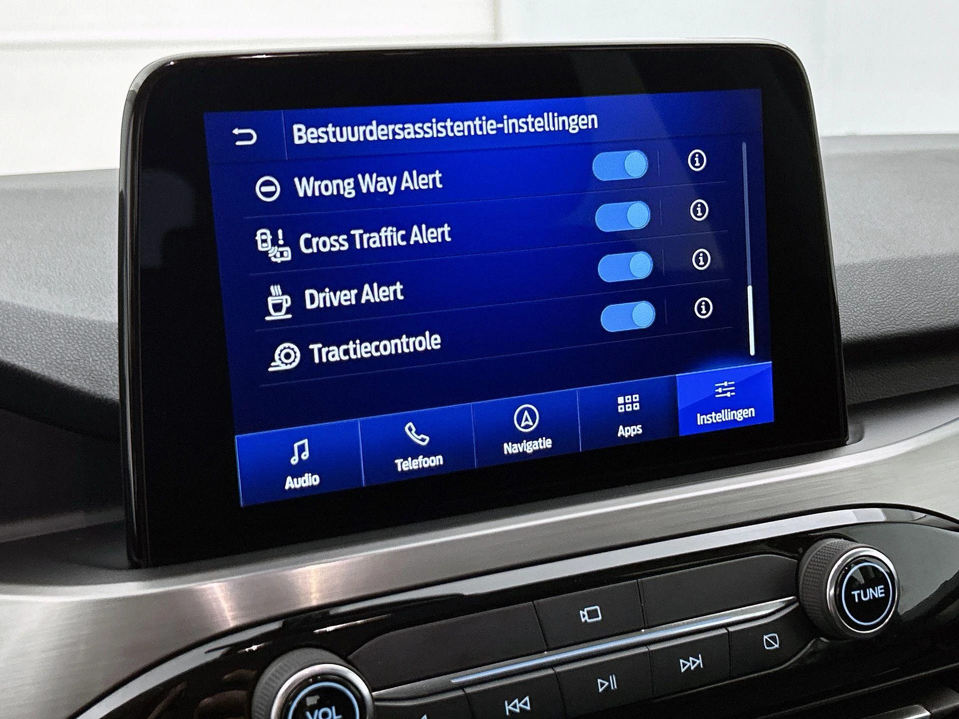 Ford-Kuga-image-14