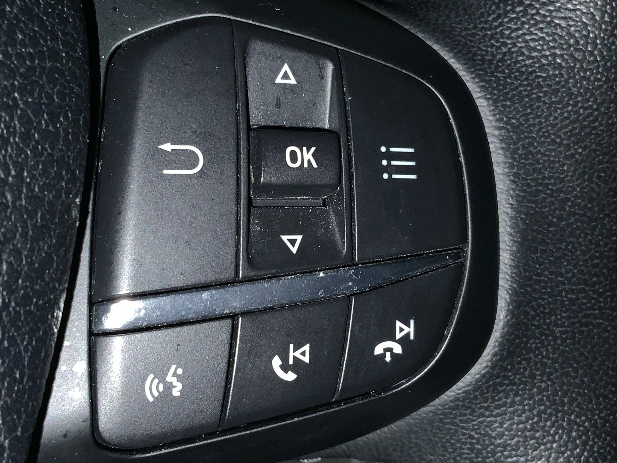 Ford-Tourneo Custom-image-14