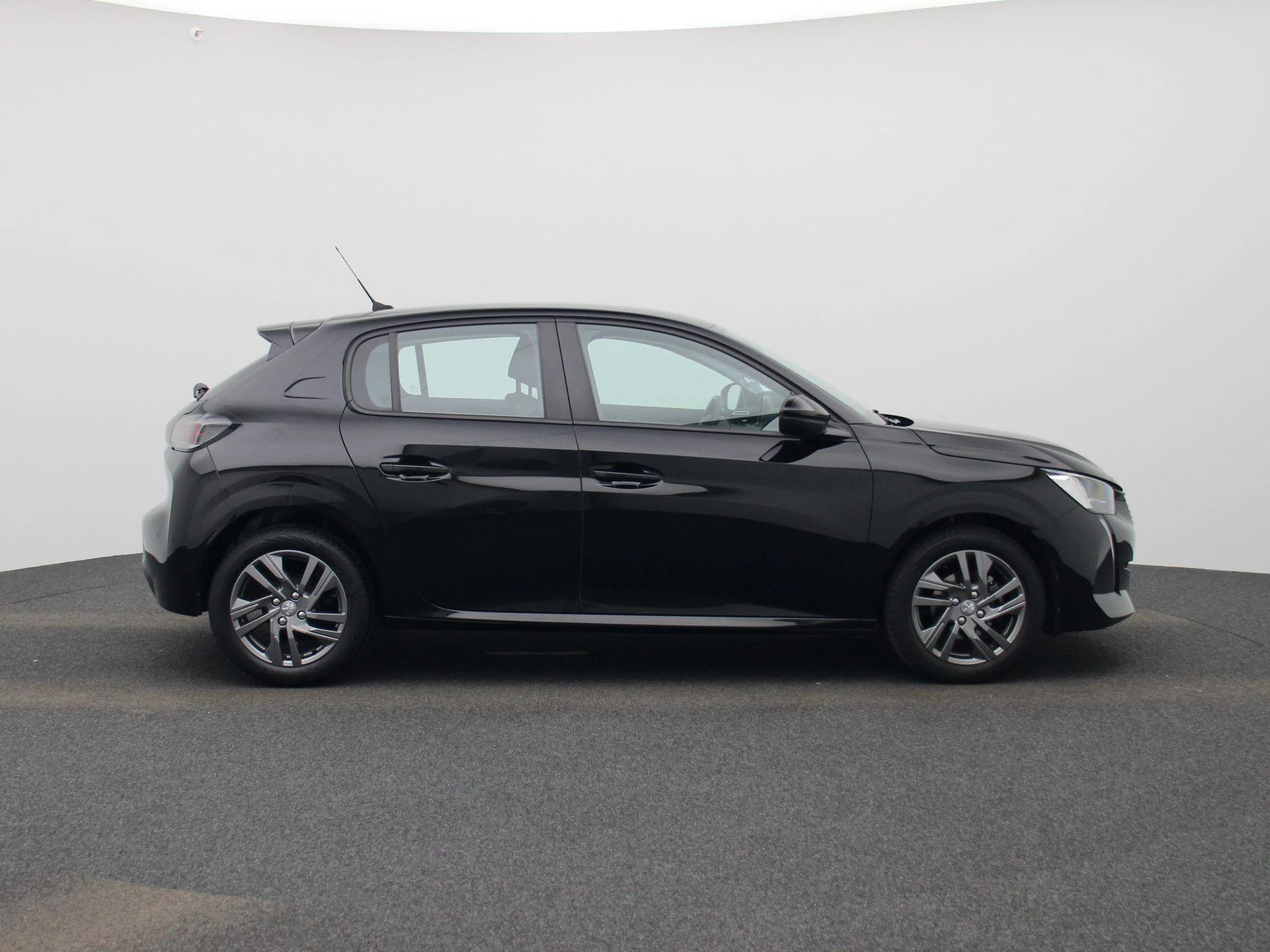 Peugeot-208-image-5