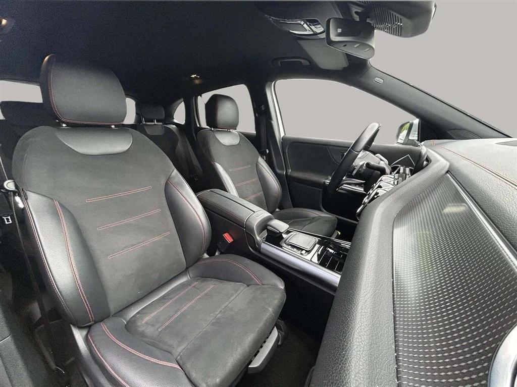 Mercedes-Benz-EQA-image-20