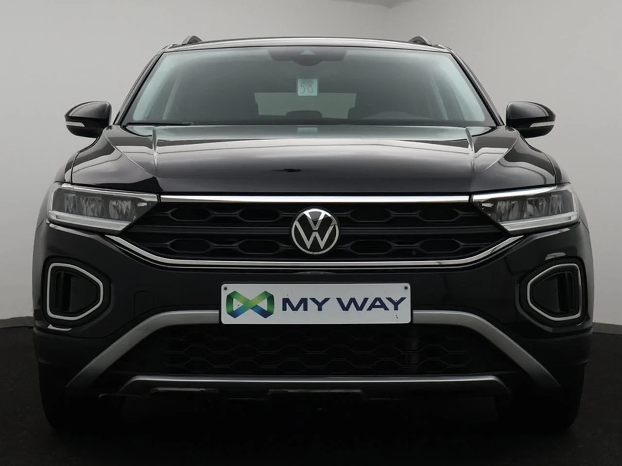 Volkswagen-T-Roc-image-8