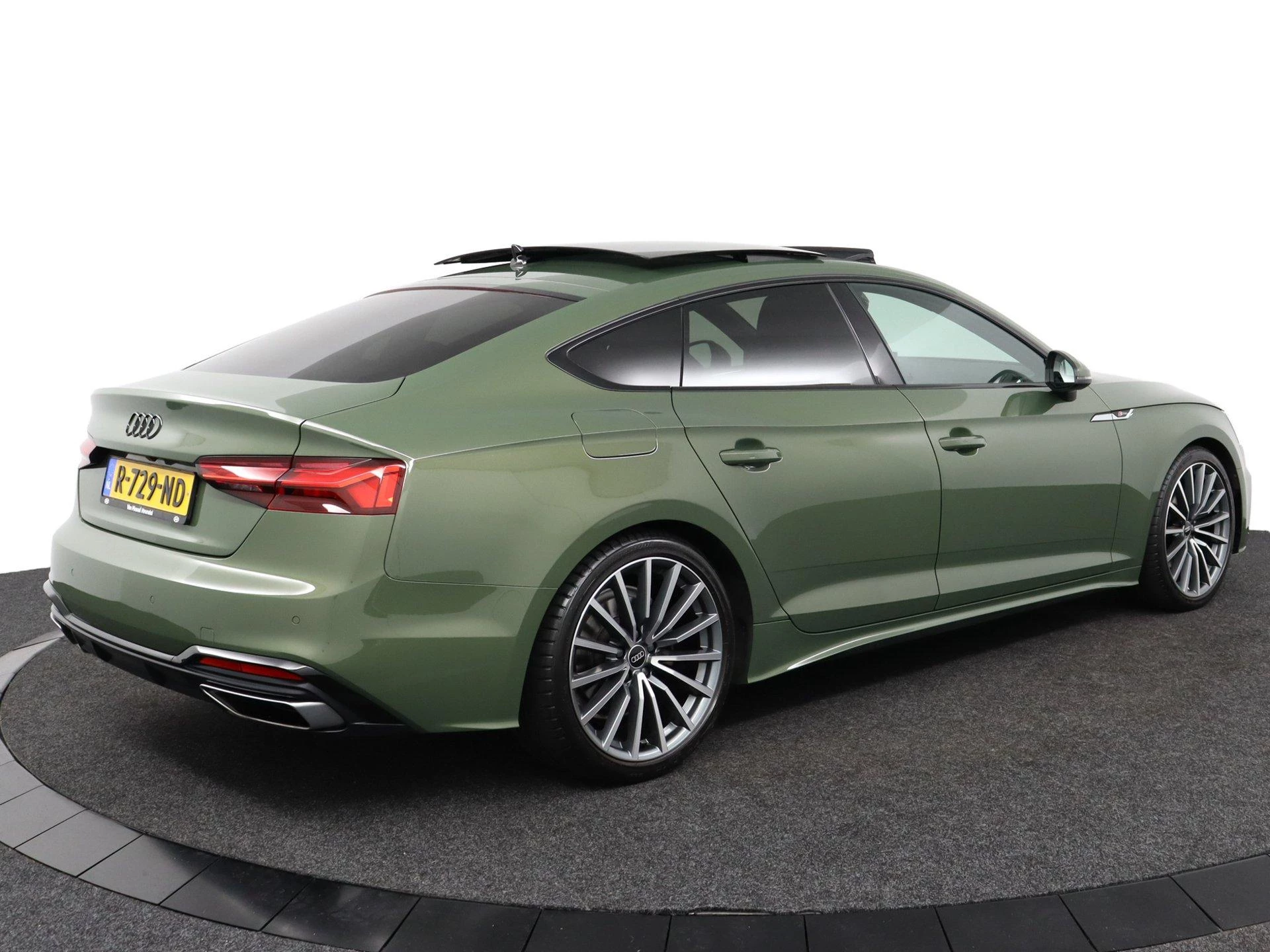 Audi-A5-image-2