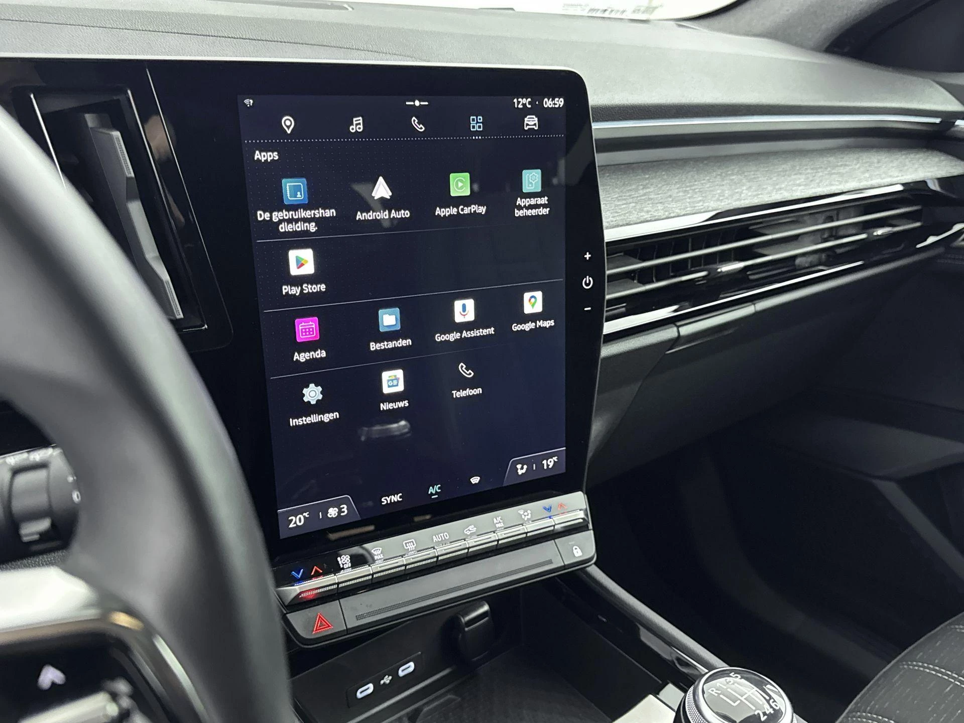 Renault-Austral-image-11