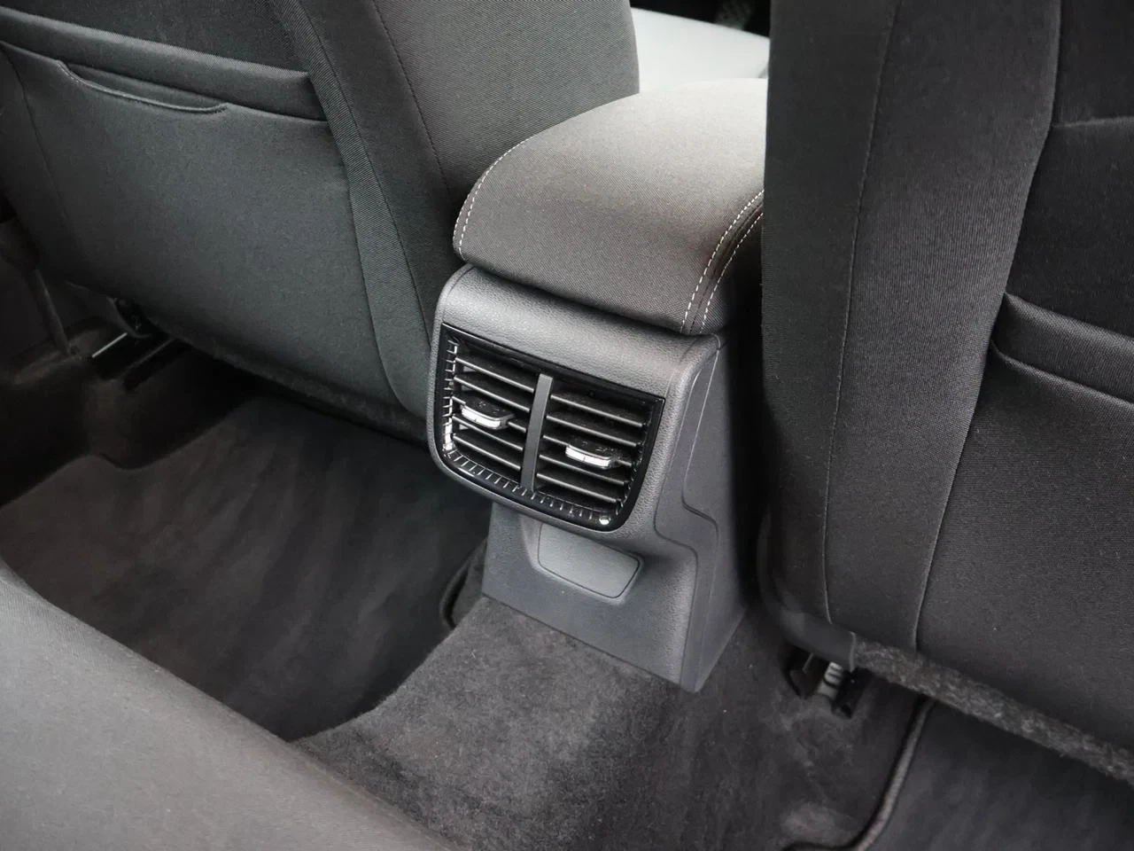 Škoda Fabia SKODA Fabia 1.0i Selection 80PK *VIRTUAL COCKPIT*CRUISE CONTROL*APP-CONNECT*AIRCO*ZETELVERWARMING*...*