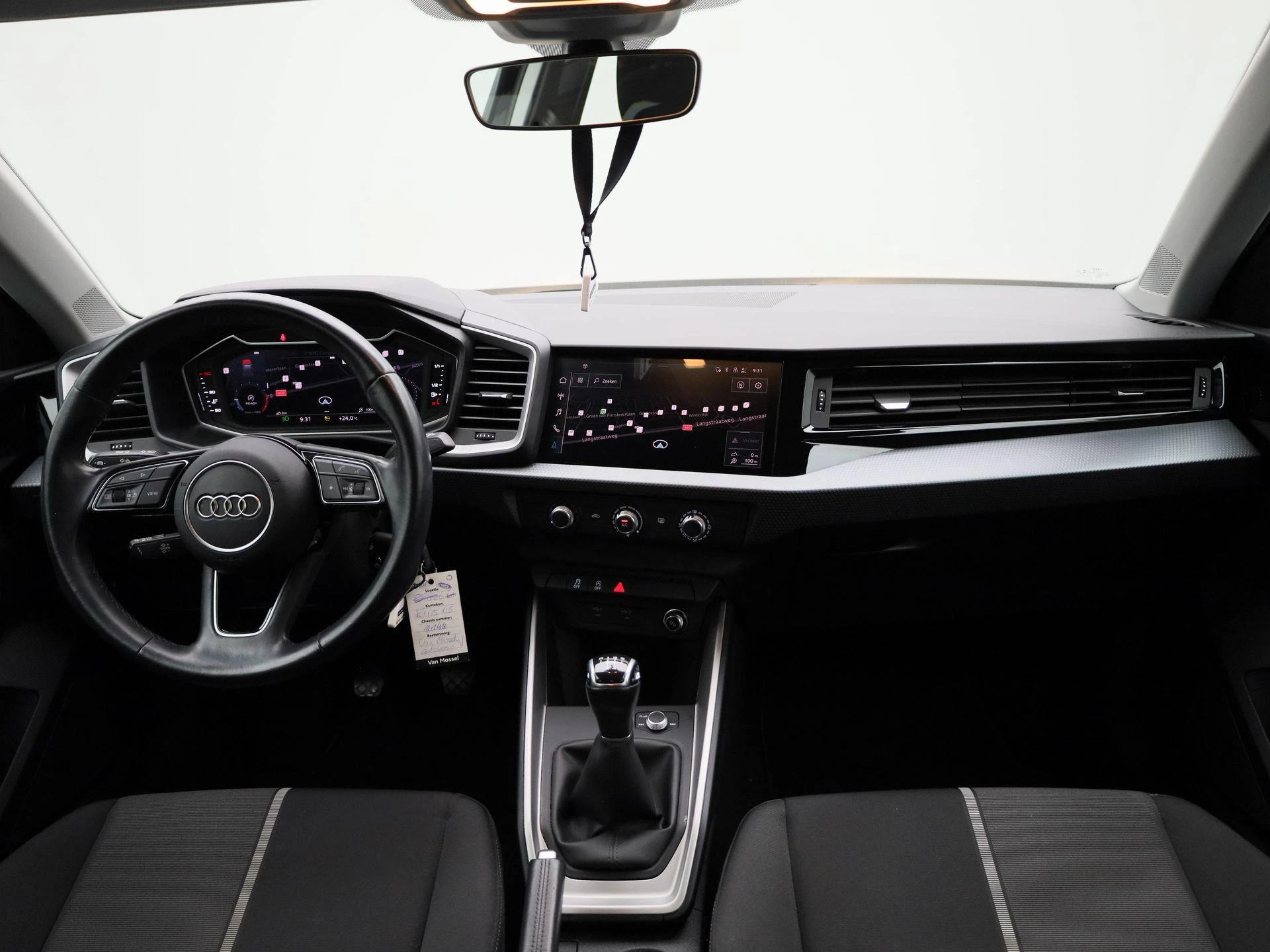 Audi-A1 Sportback-image-32