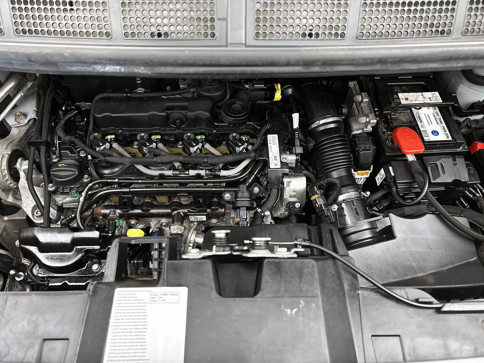 Opel-Vivaro-image-26