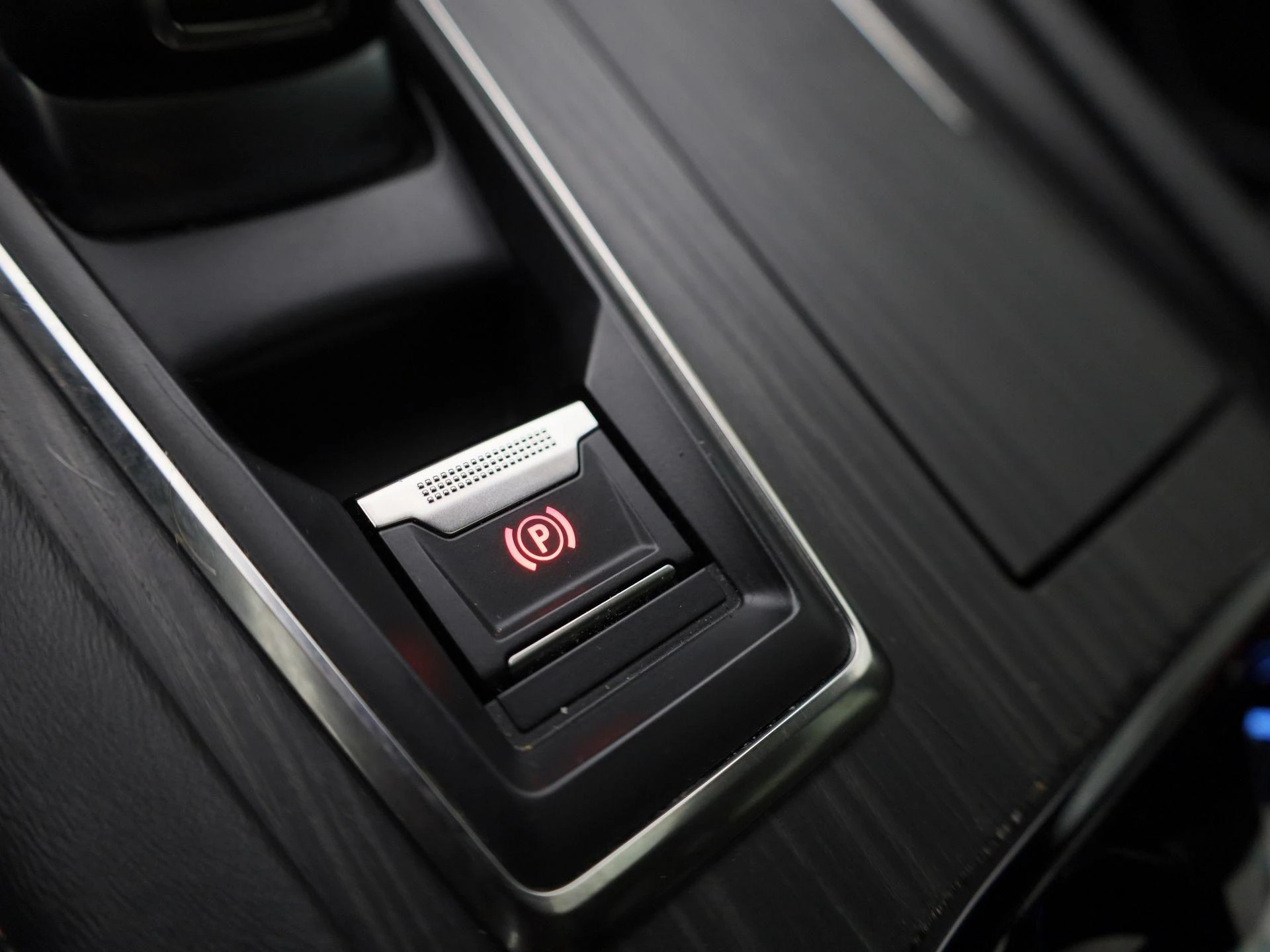 Peugeot-508-image-31