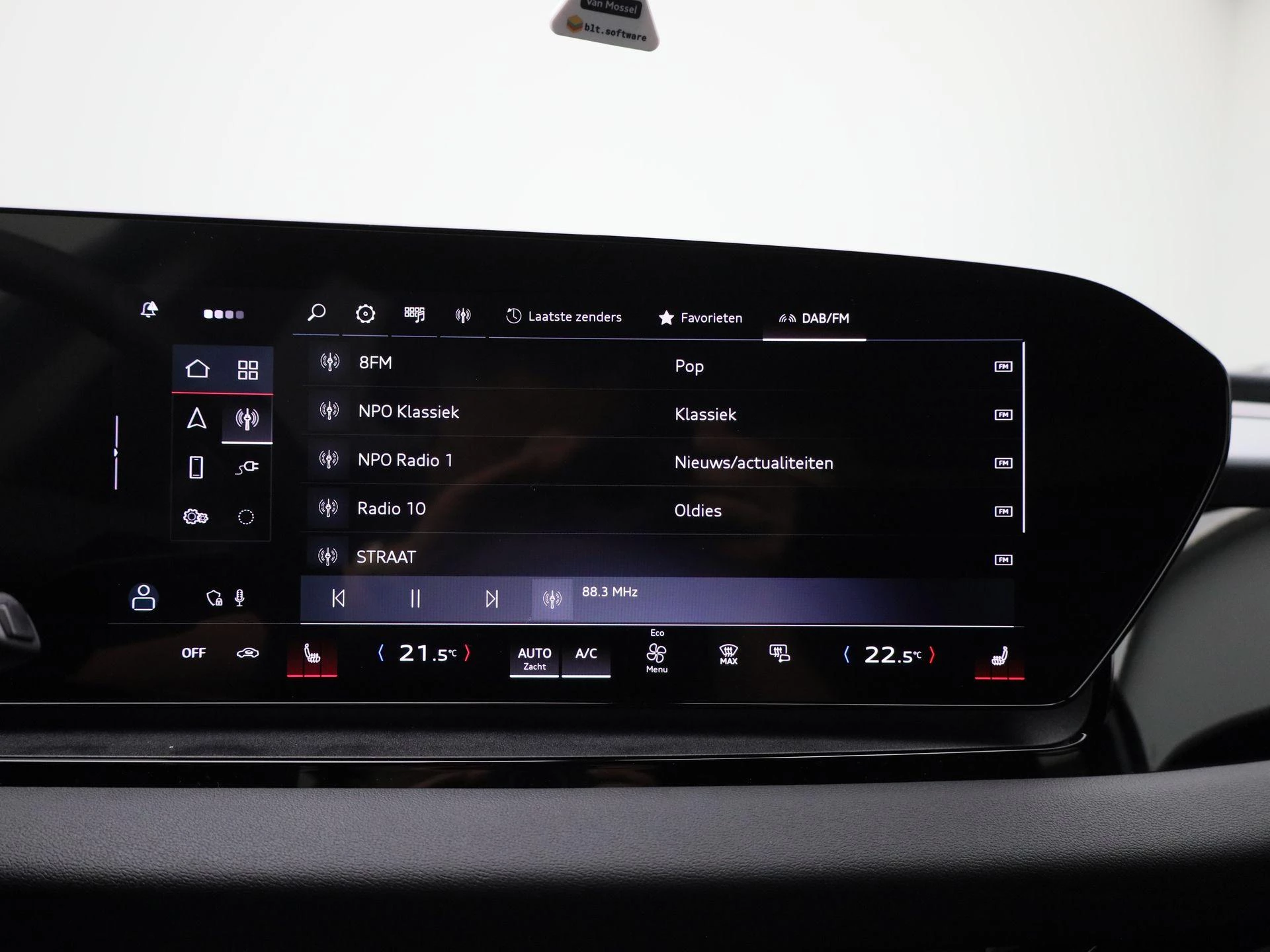 Audi-Q6 e-tron-image-21