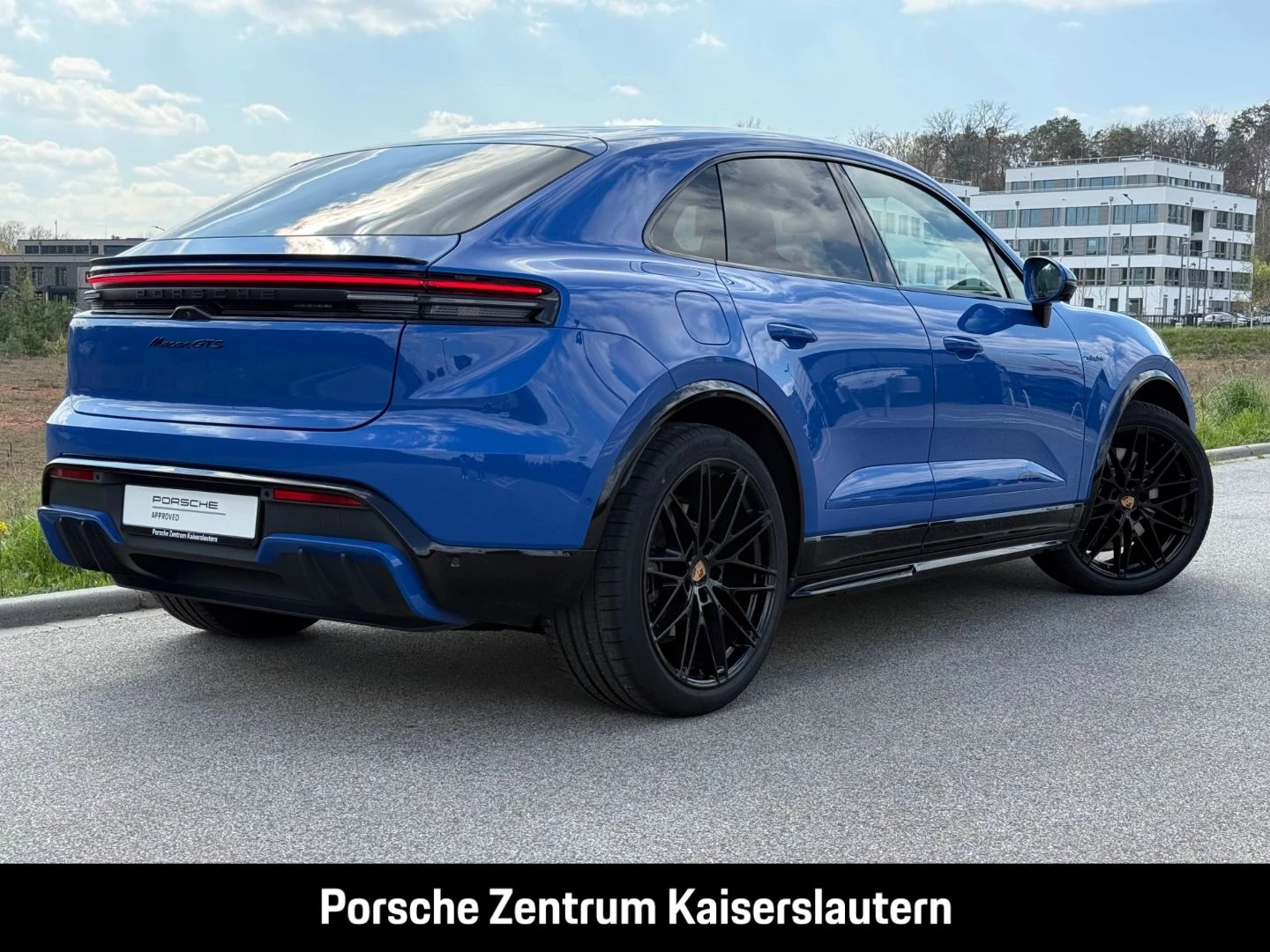 Porsche Macan GTS HA-Lenkung Head-Up Surround-View BOSE gts