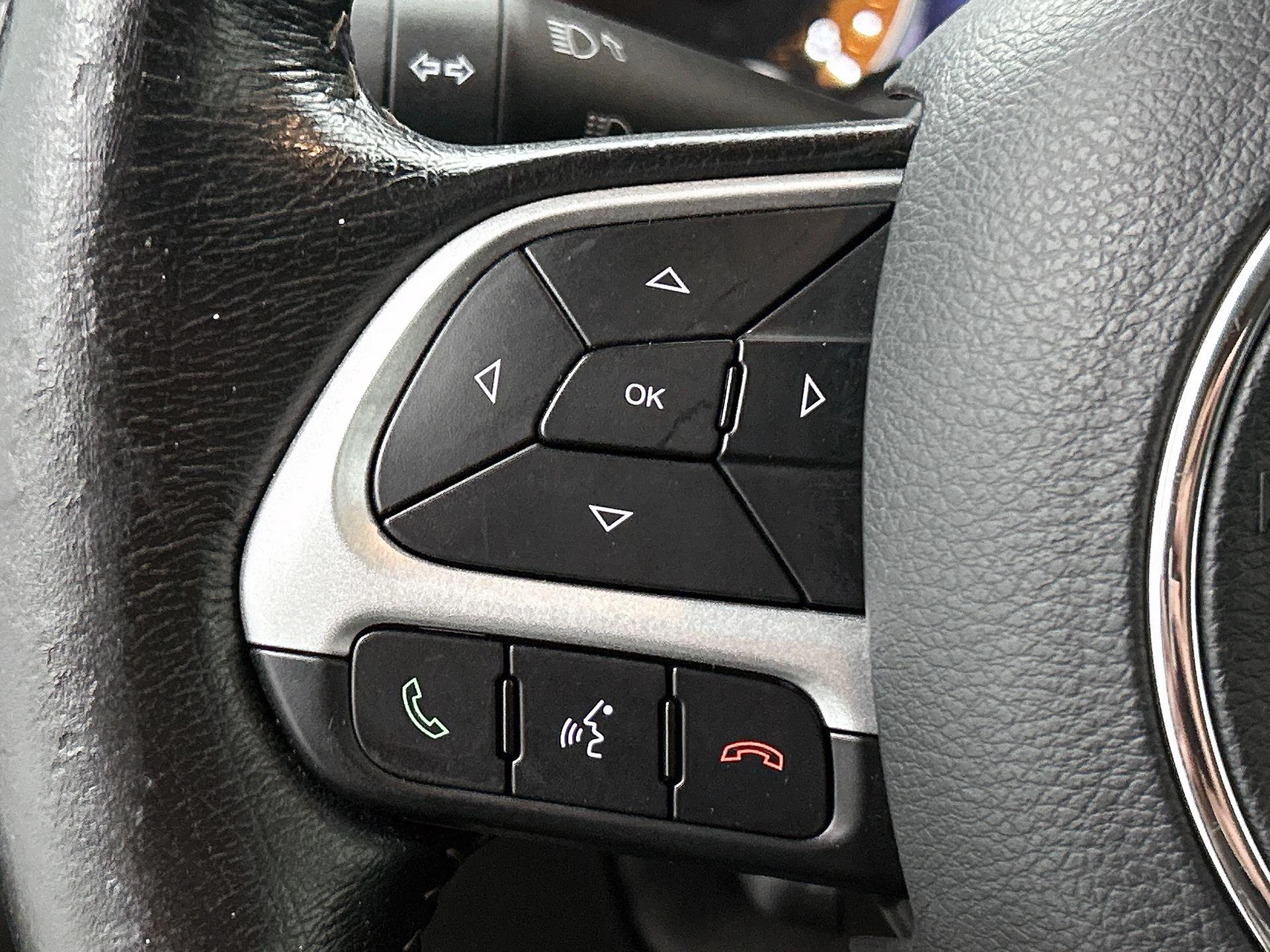 Jeep-Renegade-image-14