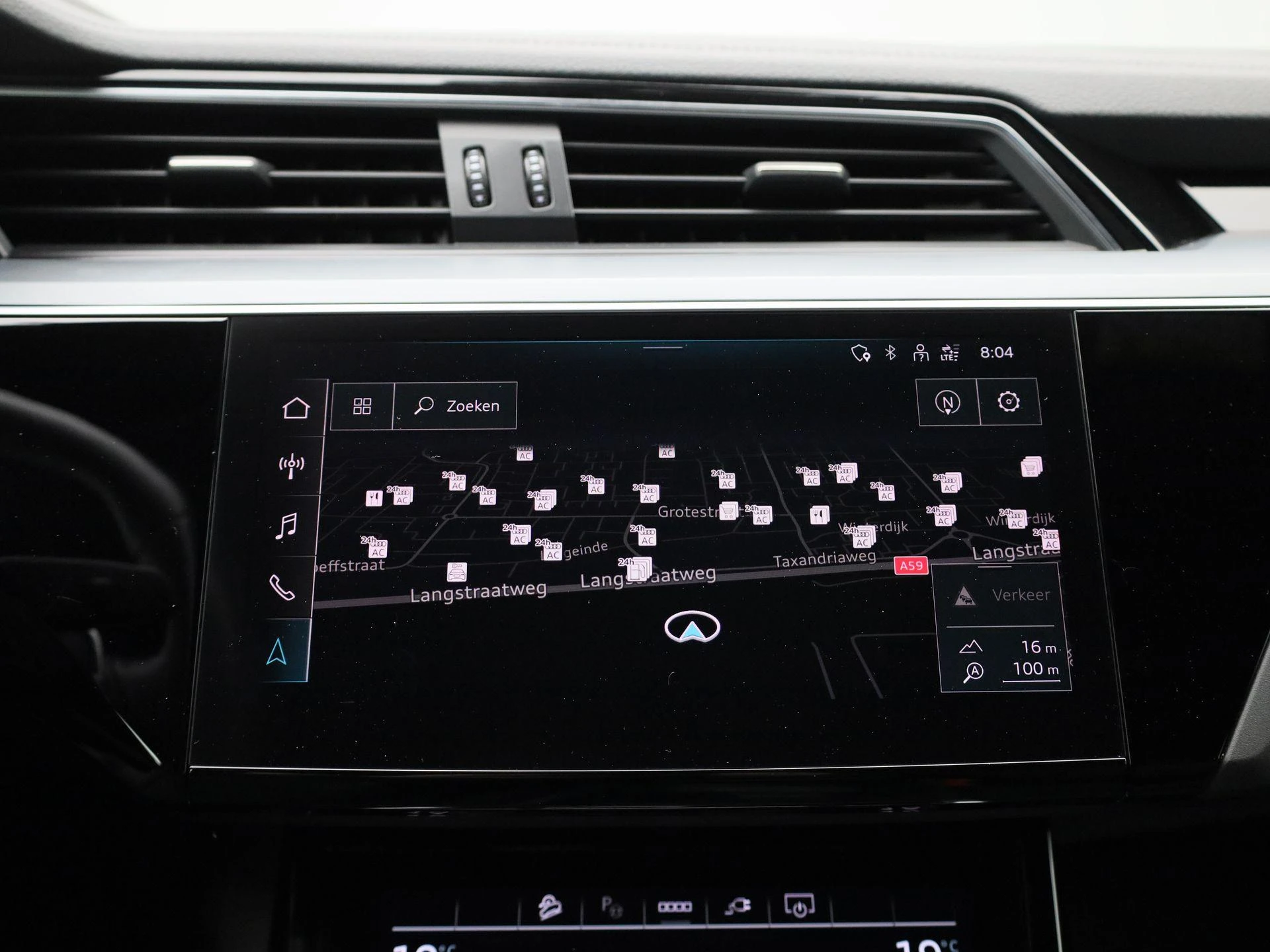 Audi-e-tron-image-16