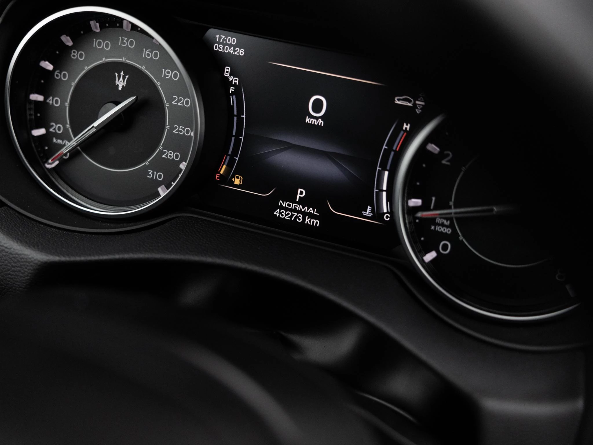 Maserati-Levante-image-37