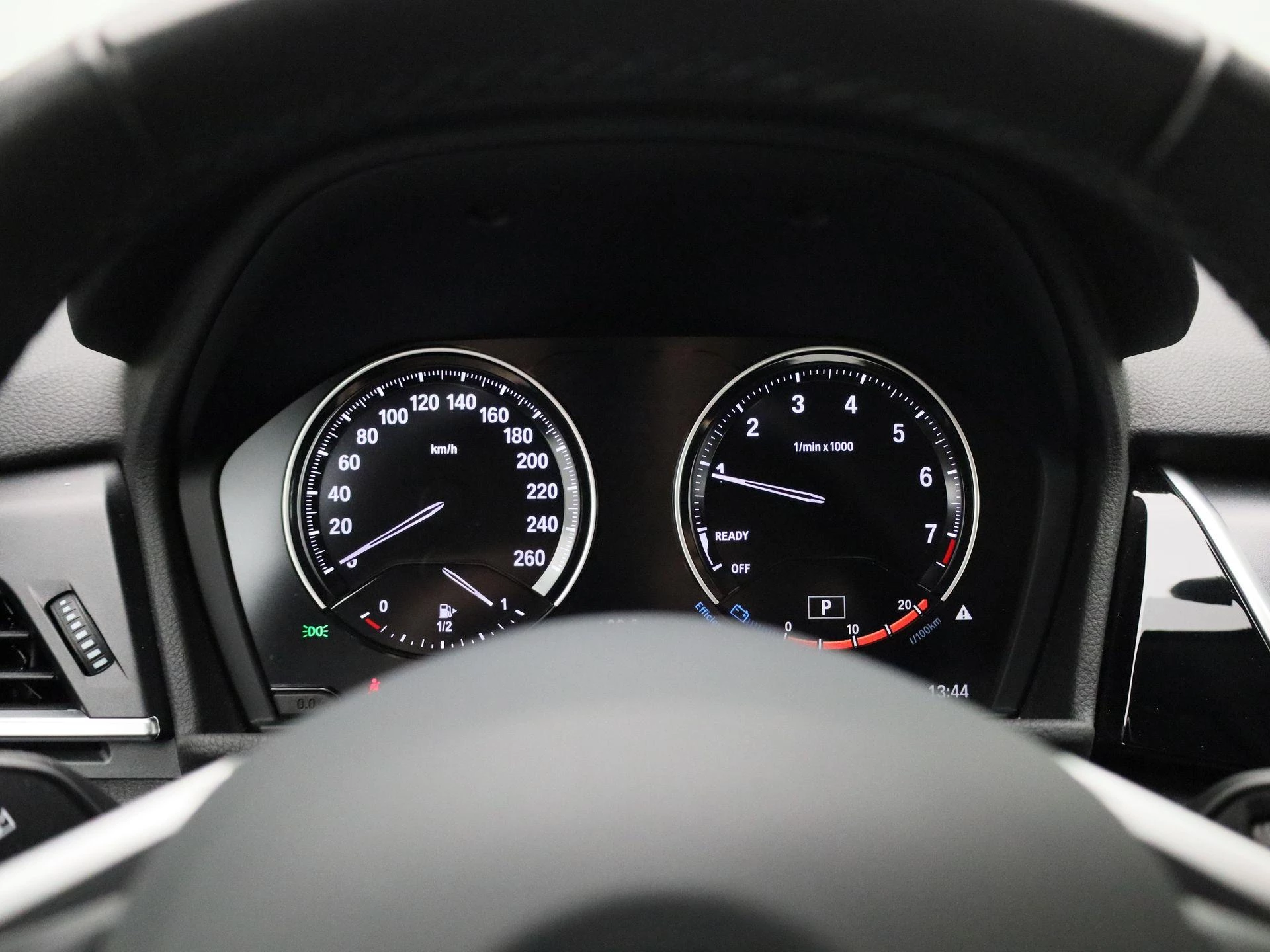 BMW-2 Serie-image-16