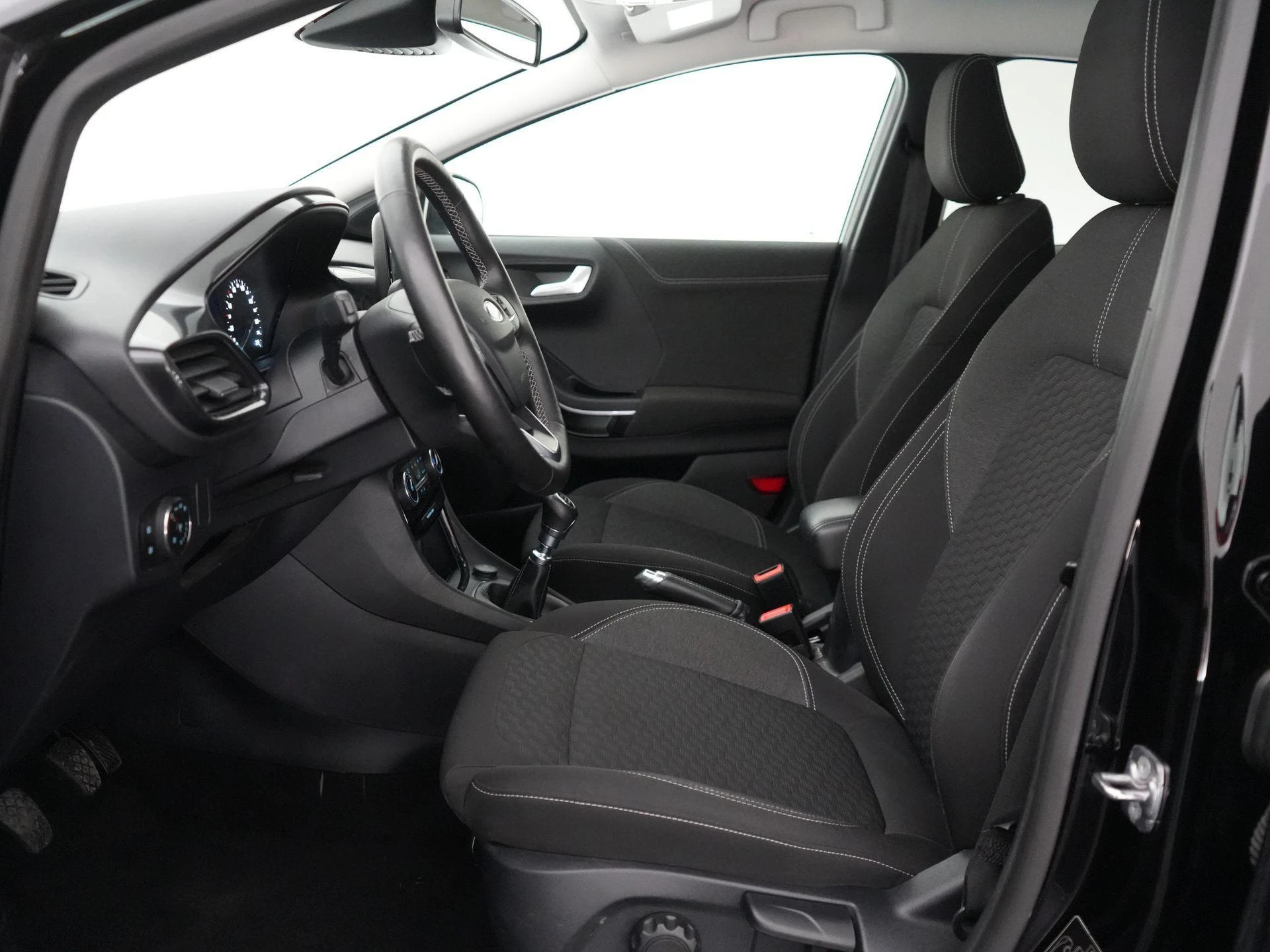 Ford-Puma-image-7