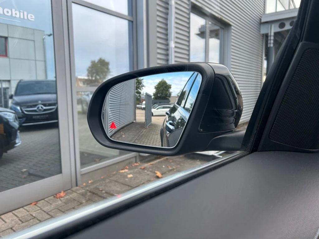 Mercedes-Benz-GLC 400 d-image-19