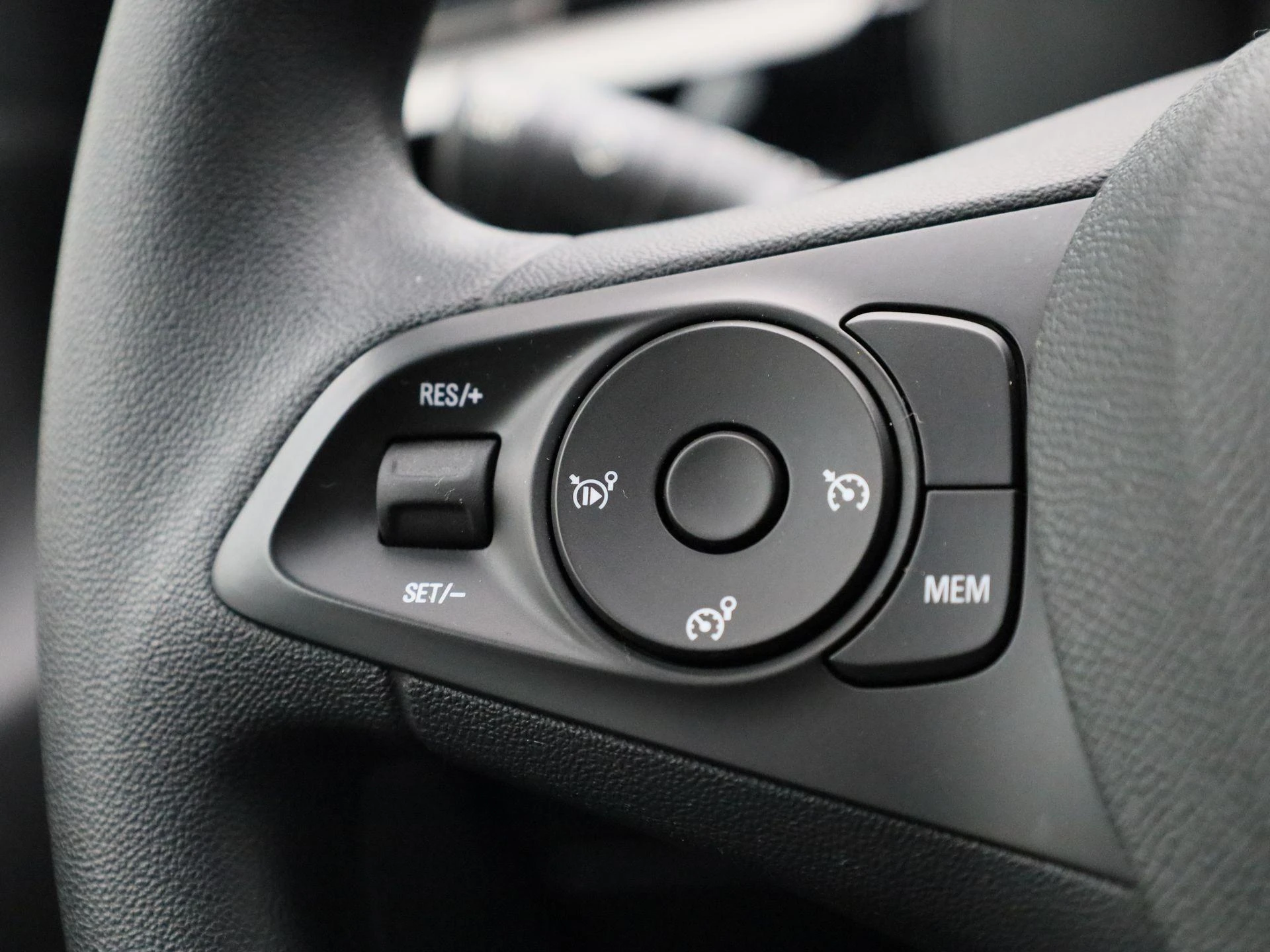 Opel-Corsa-e-image-17