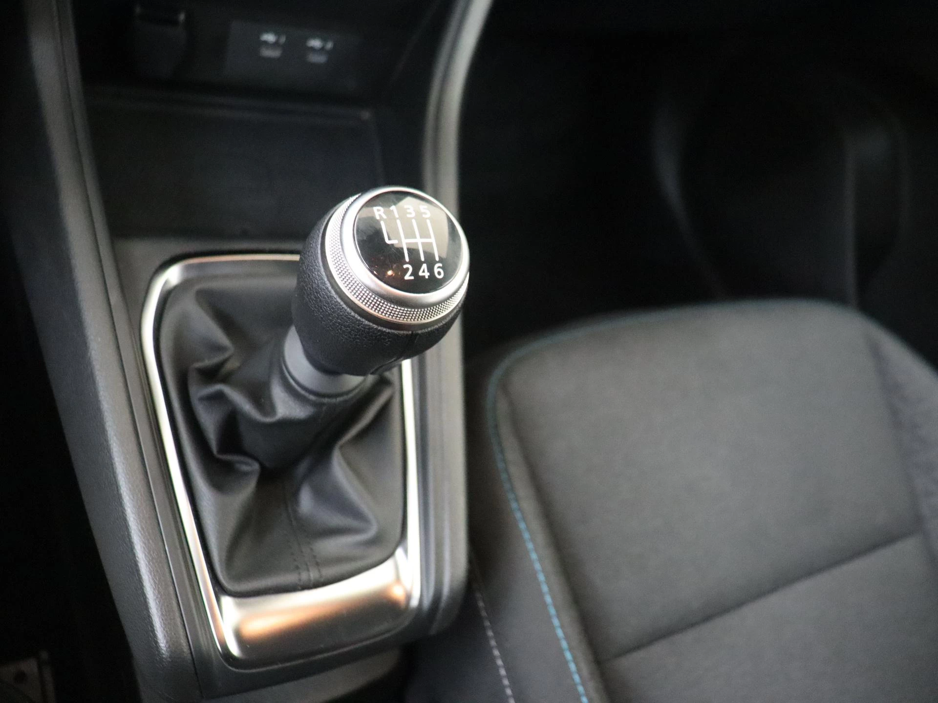 Renault-Captur-image-18