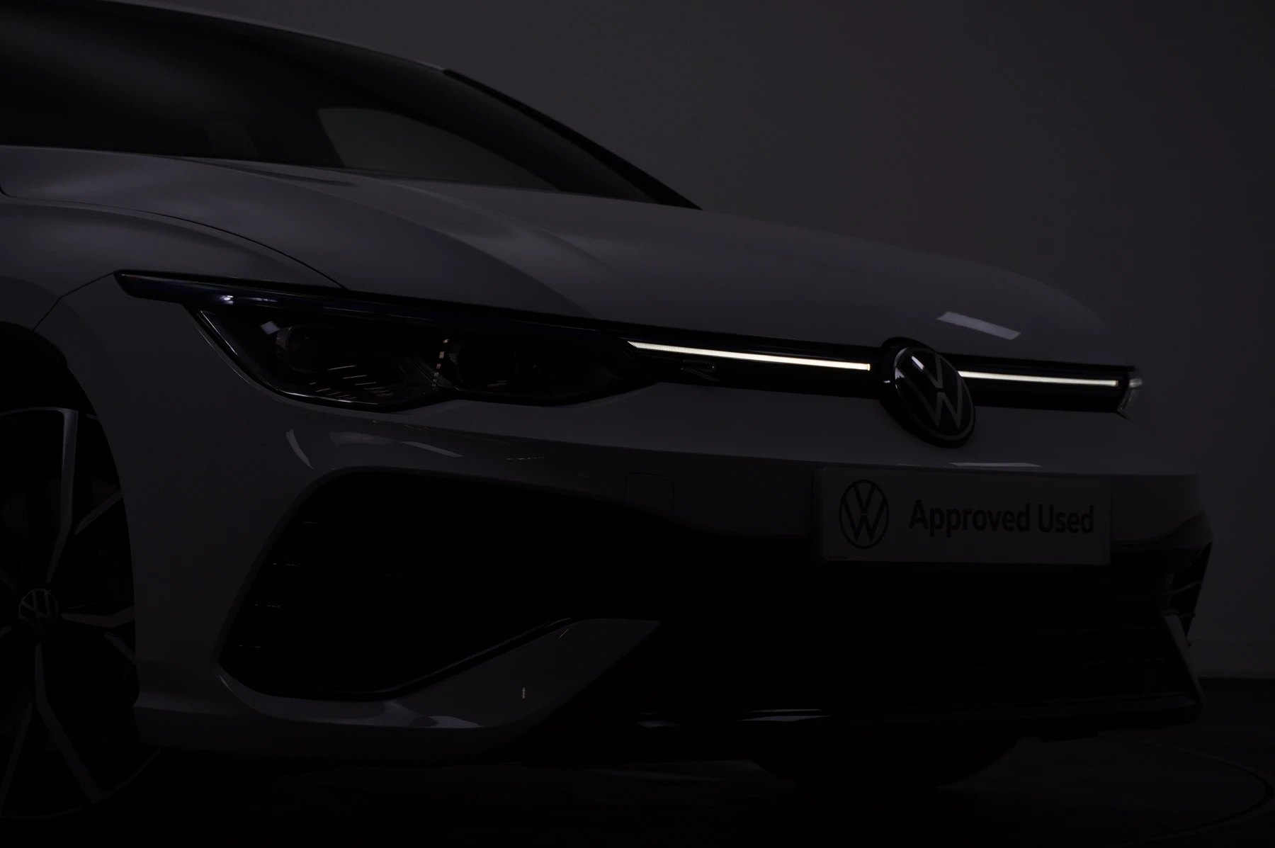 Volkswagen-Golf-image-52
