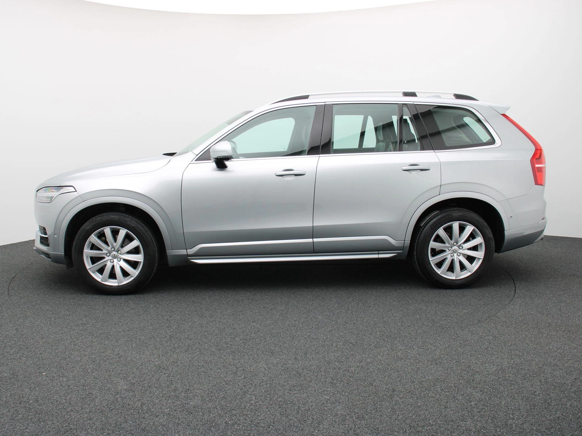 Volvo-XC90-image-3