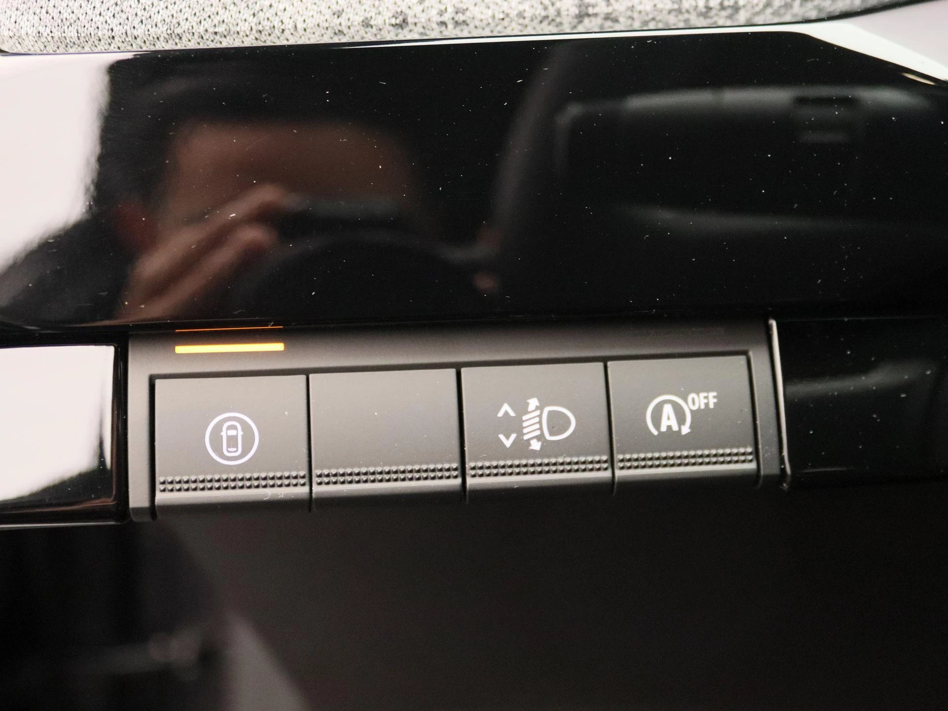 Renault-Clio-image-19