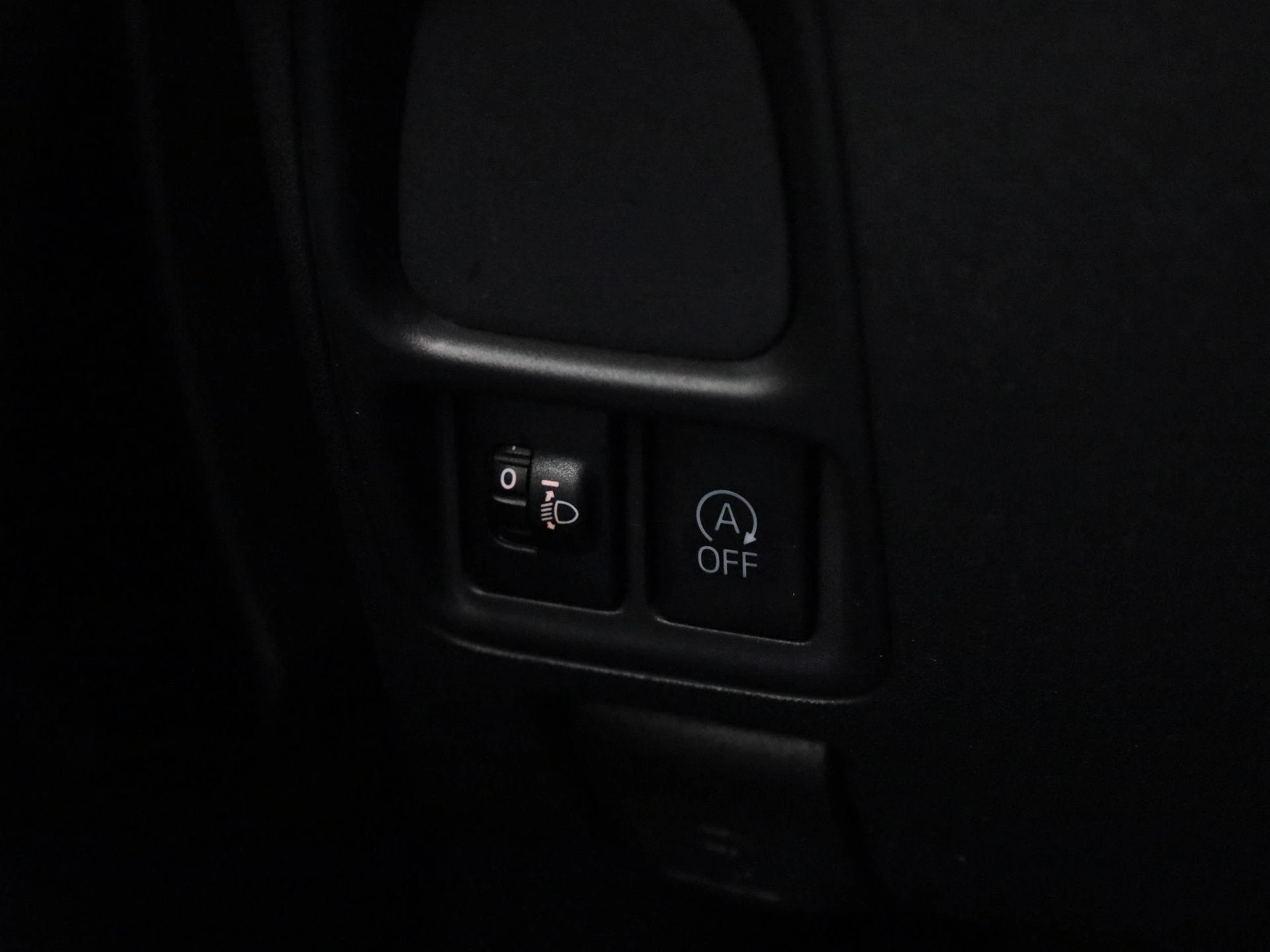 Peugeot-108-image-18