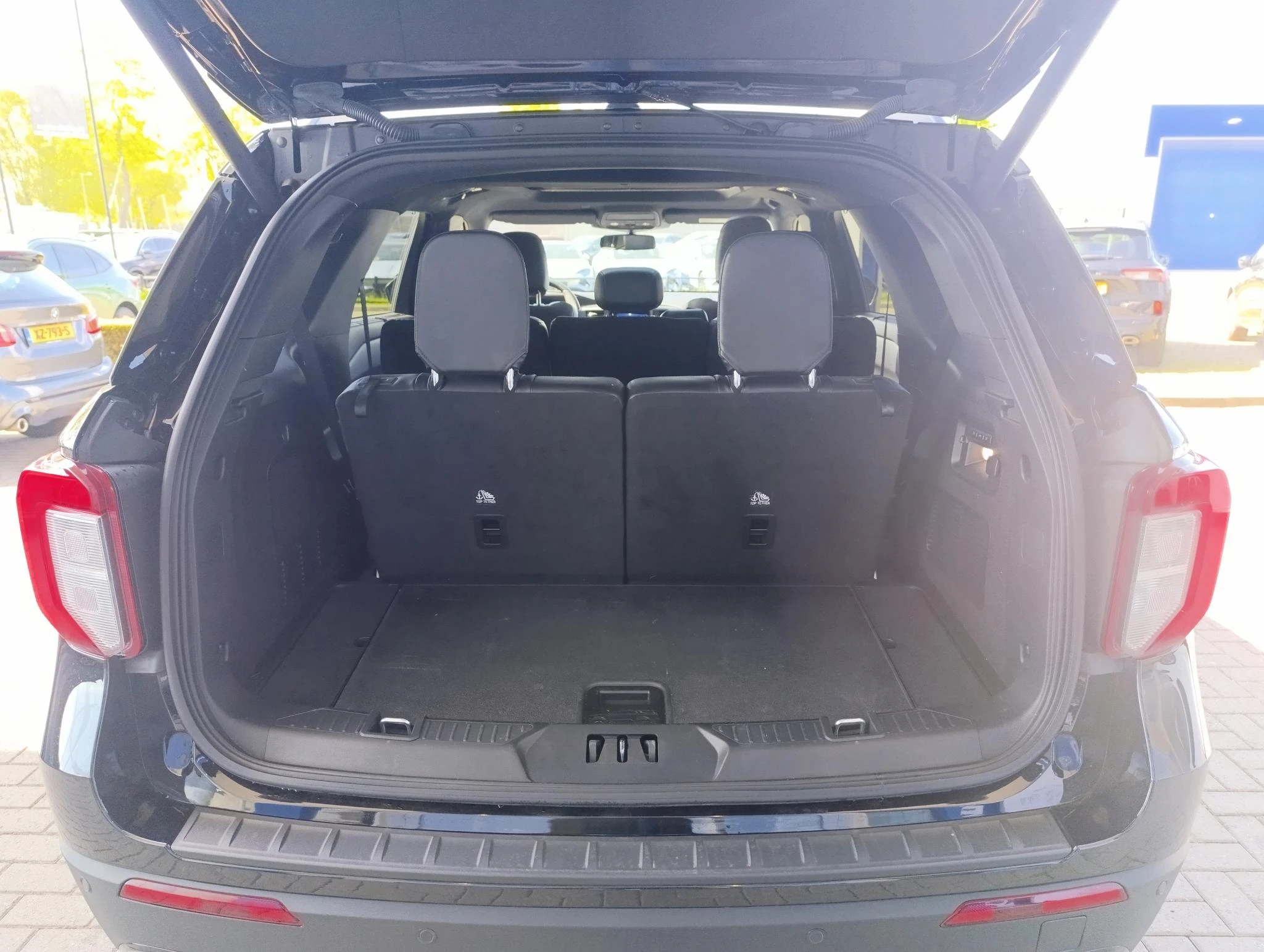 Ford-Explorer-image-13