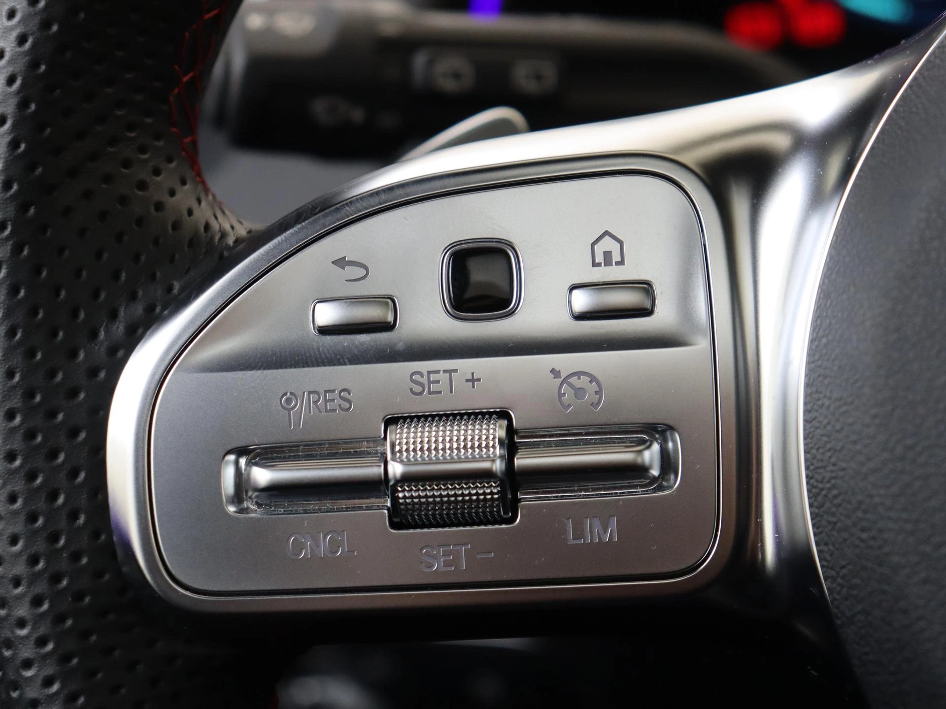 Mercedes-Benz EQB 250+ Business Edition 7p. 71 kWh