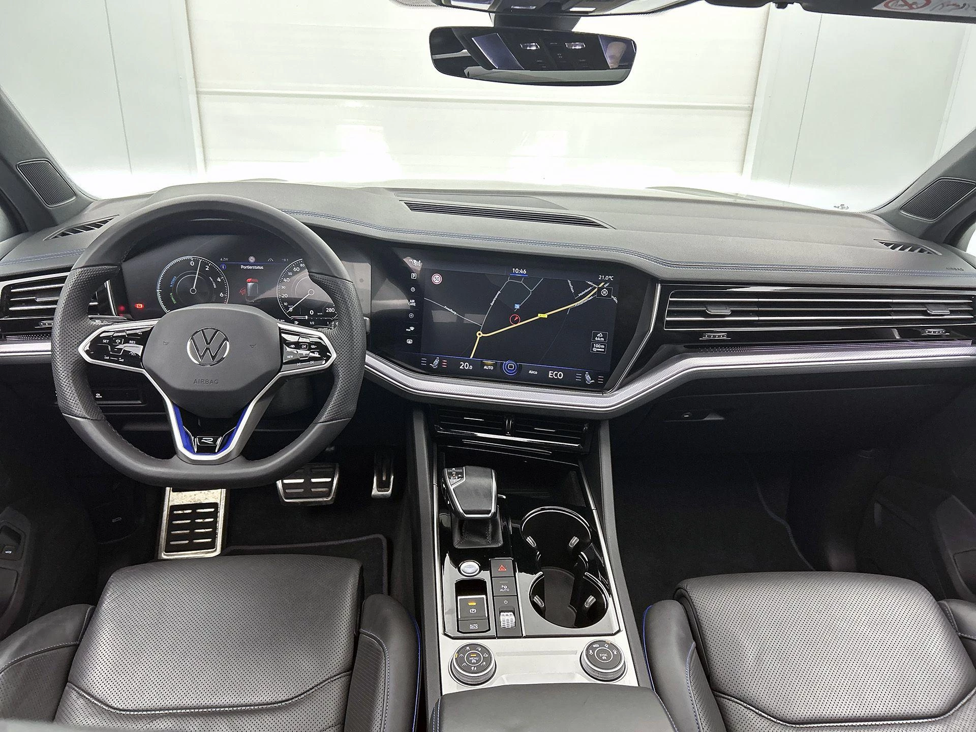 Volkswagen Touareg 3.0 TSi 4MOTION R