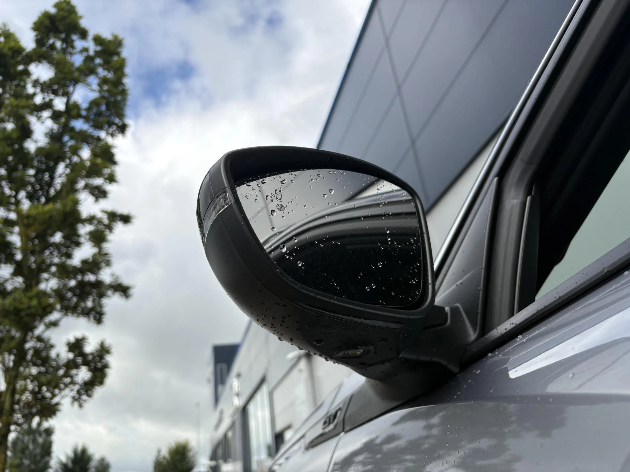 Peugeot-2008-image-23