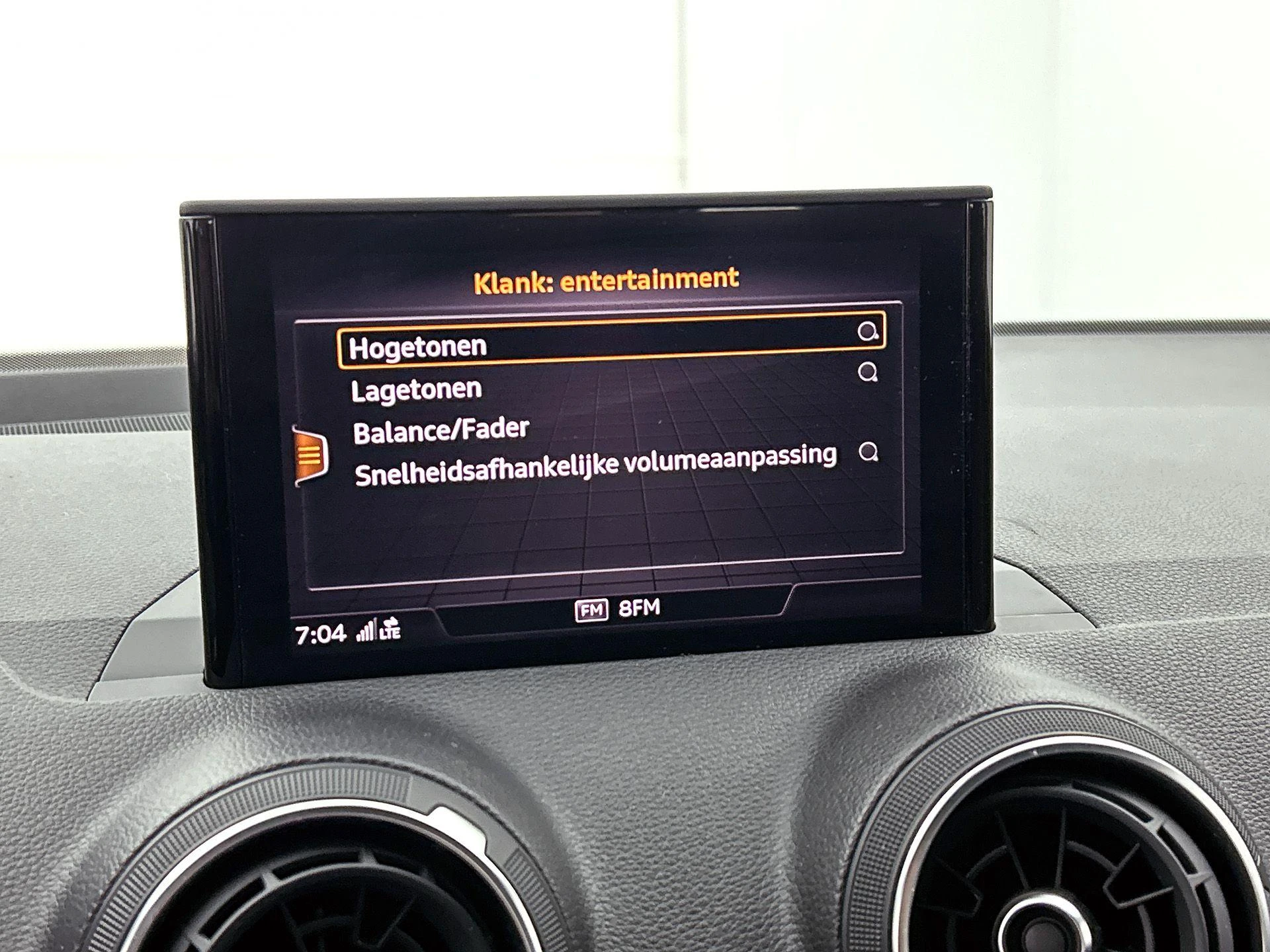 Audi-Q2-image-11