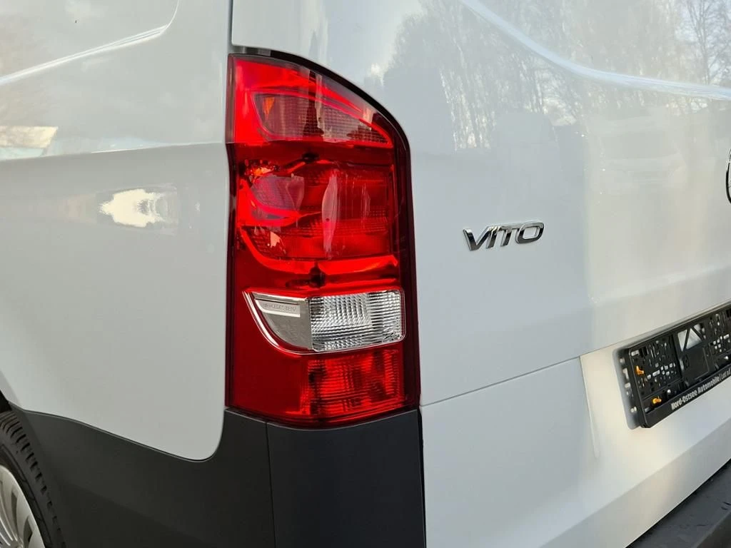 Mercedes-Benz-Vito 116-image-12