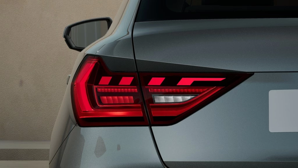 Audi-A1 Sportback-image-6