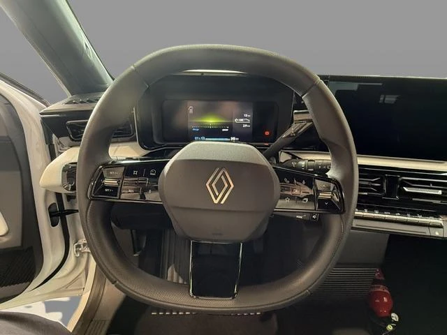Renault-5-image-9
