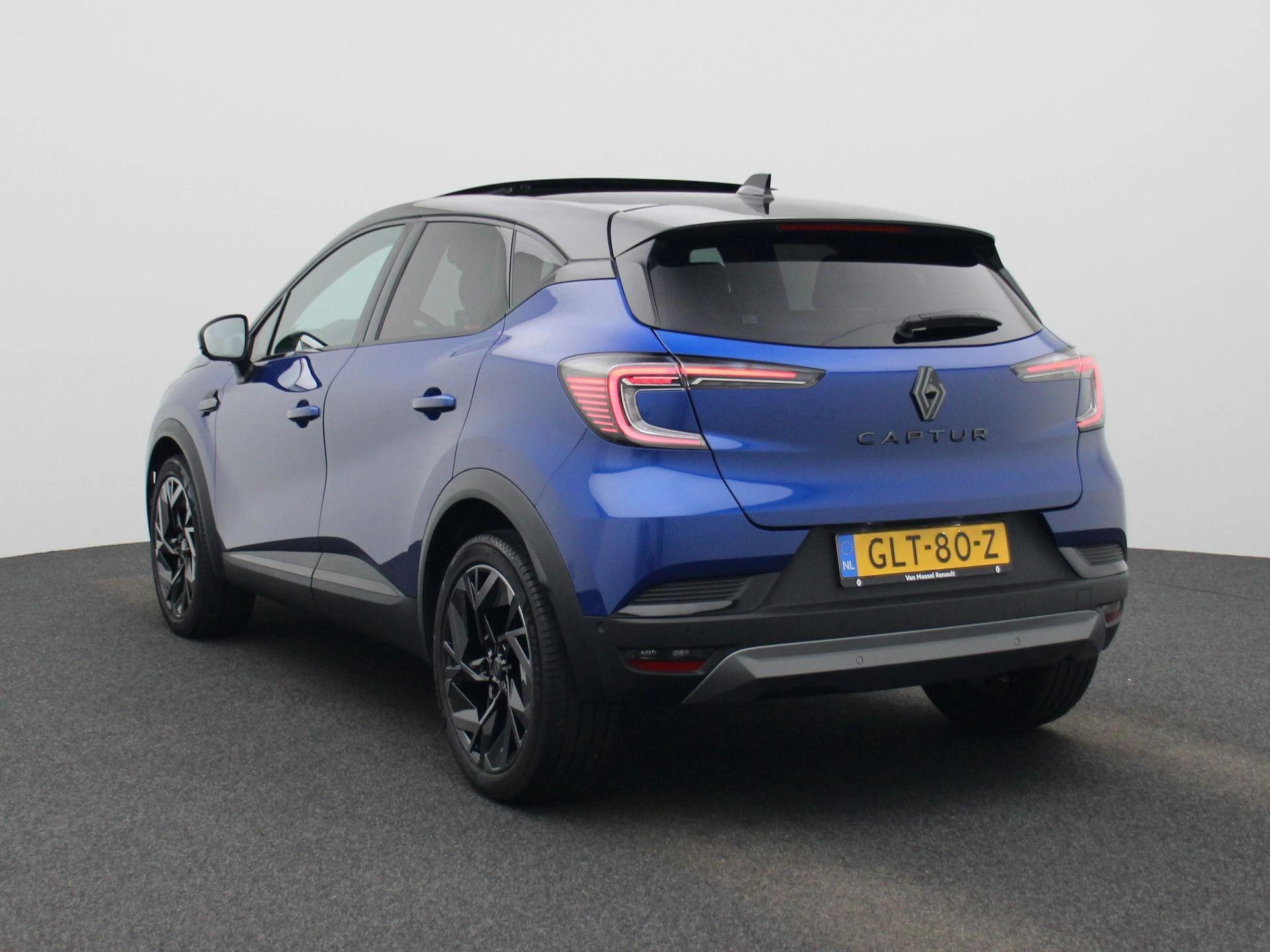 Renault-Captur-image-1