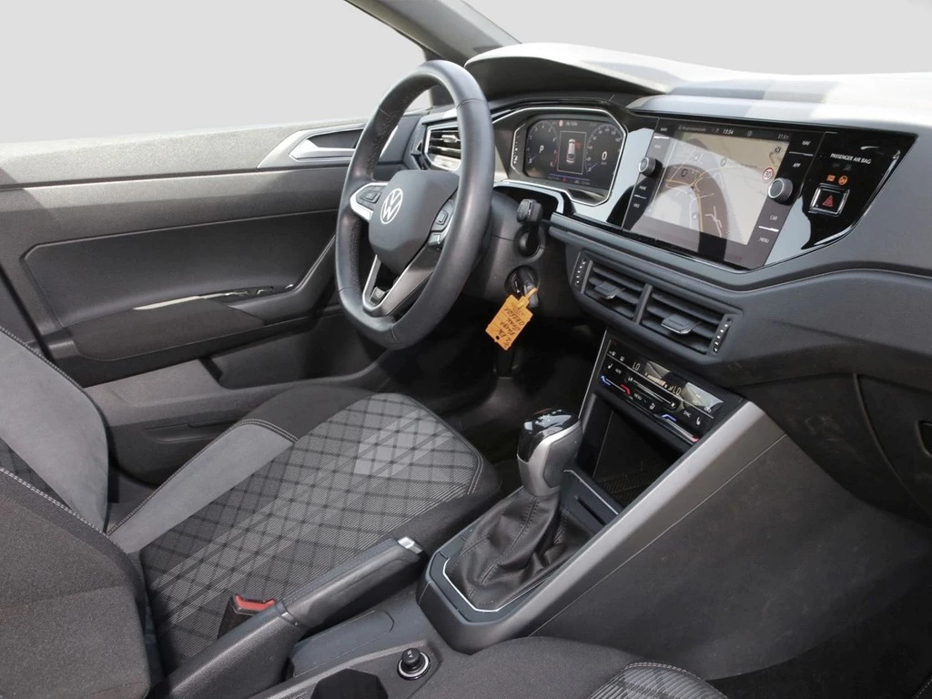 Volkswagen Taigo 1.0 TSI DSG R-Line 17" Navi+VC ACC LED RFK+PDC SHZ