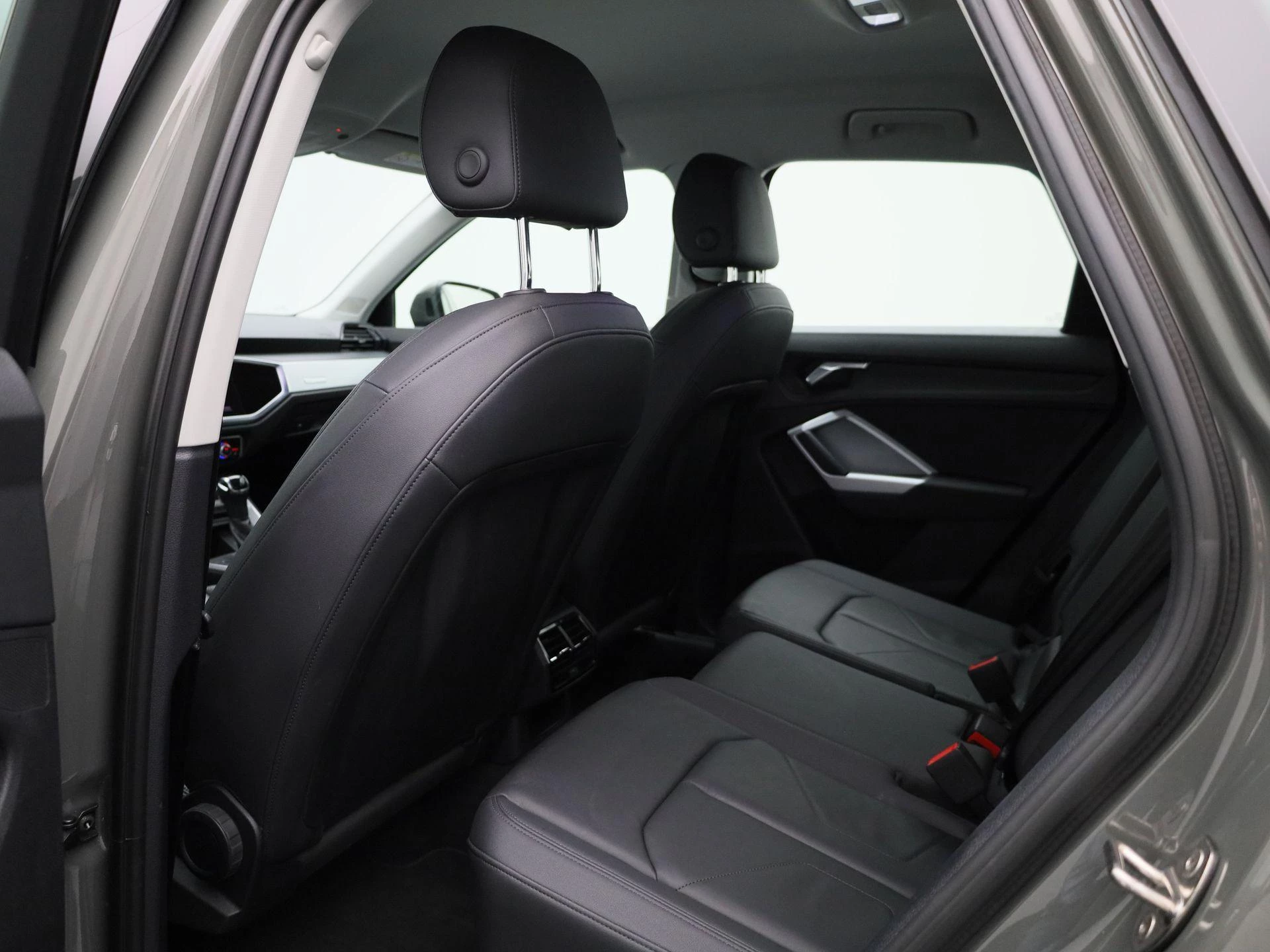Audi-Q3-image-12