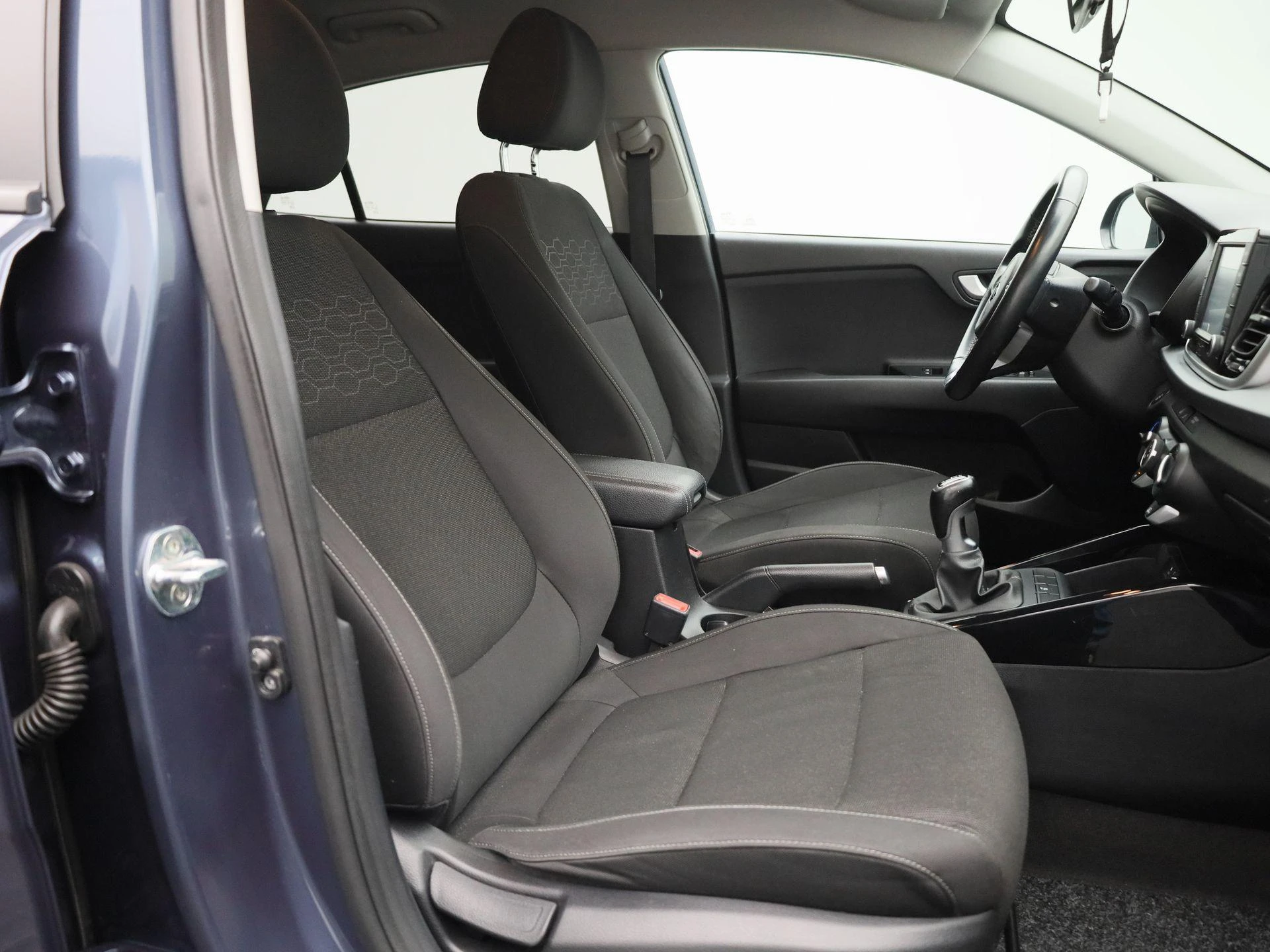 Kia-Rio-image-29