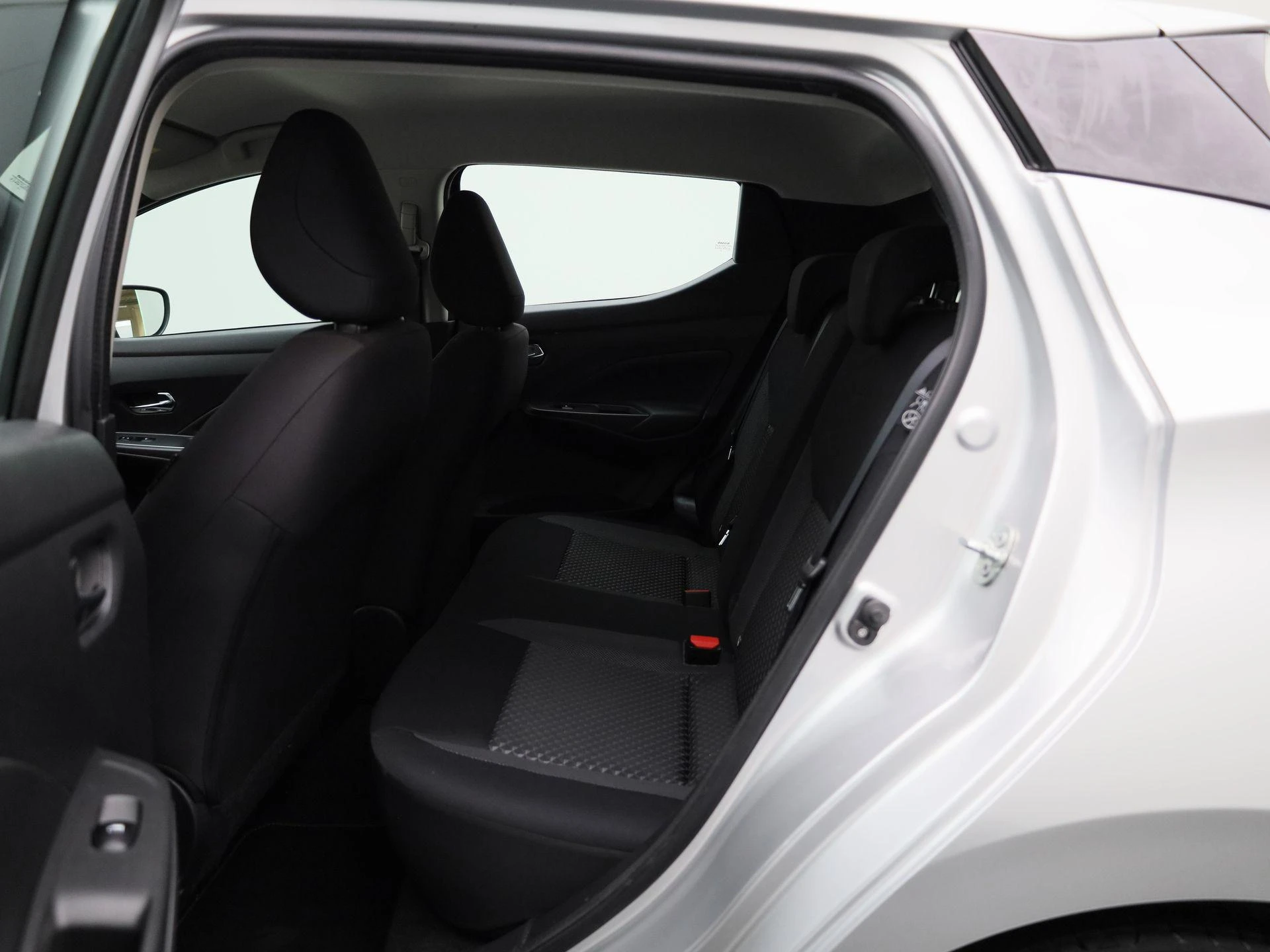Nissan-Micra-image-9