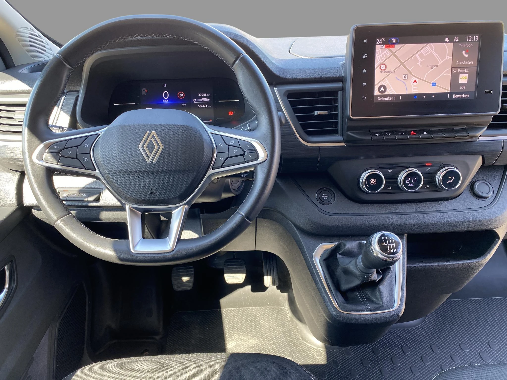 Renault-Trafic-image-10
