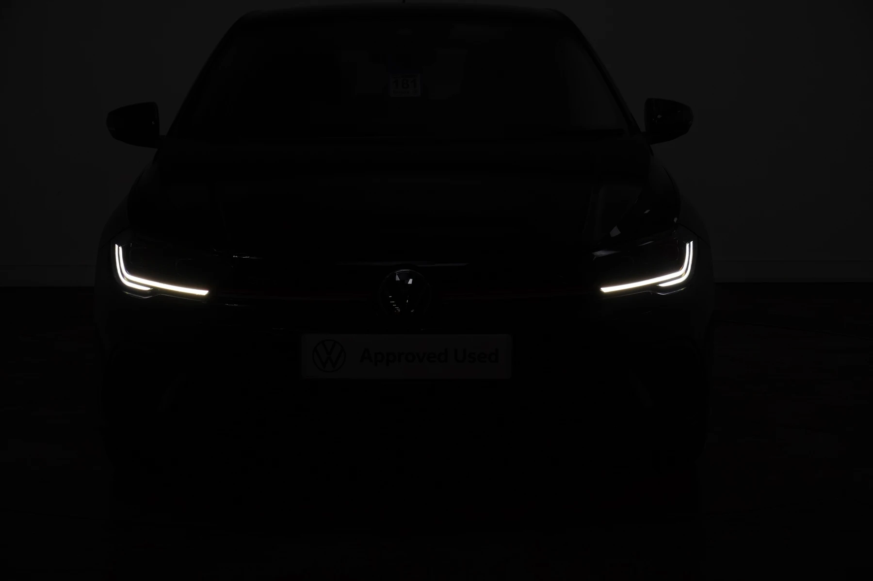 Volkswagen-Polo-image-7