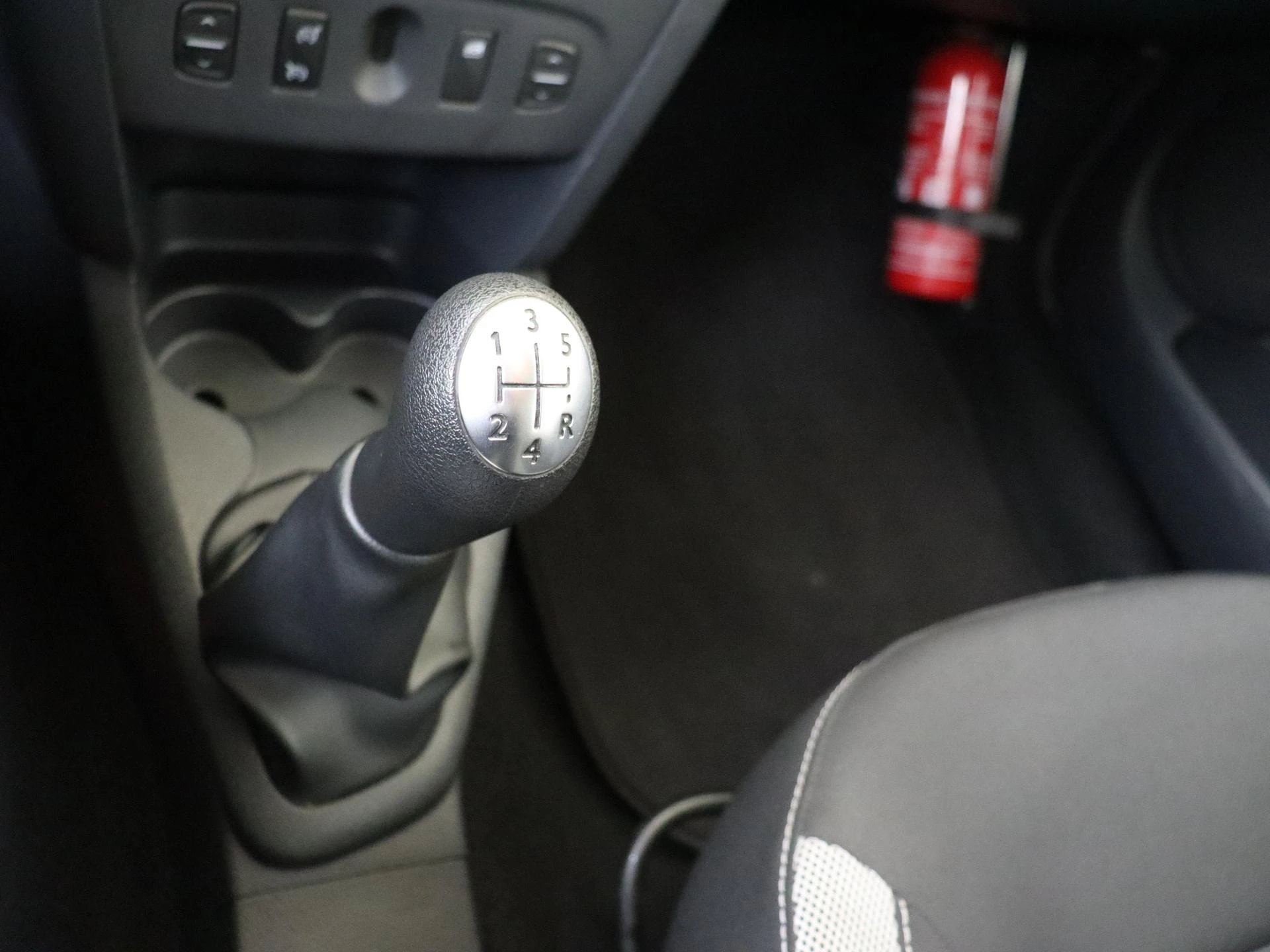 Dacia-Sandero Stepway-image-13