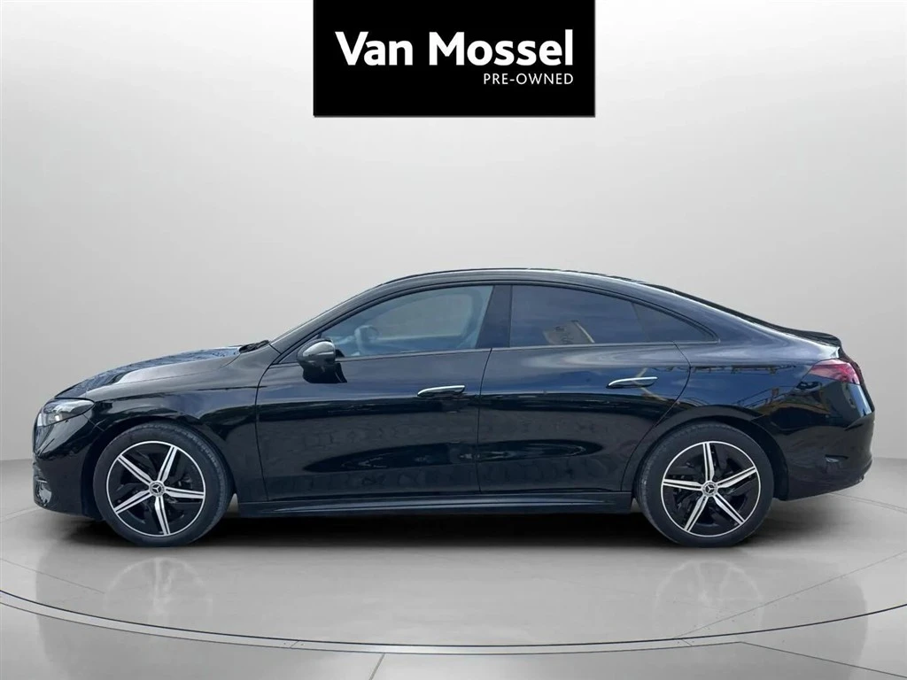Mercedes-Benz-CLA-image-7