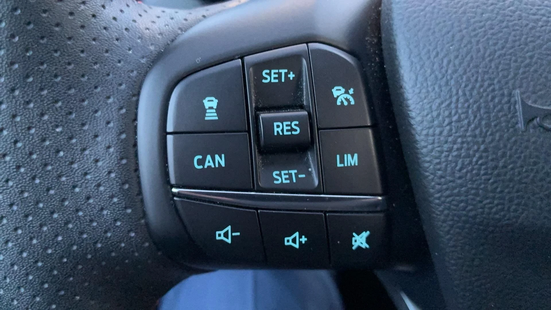 Ford-Focus-image-10