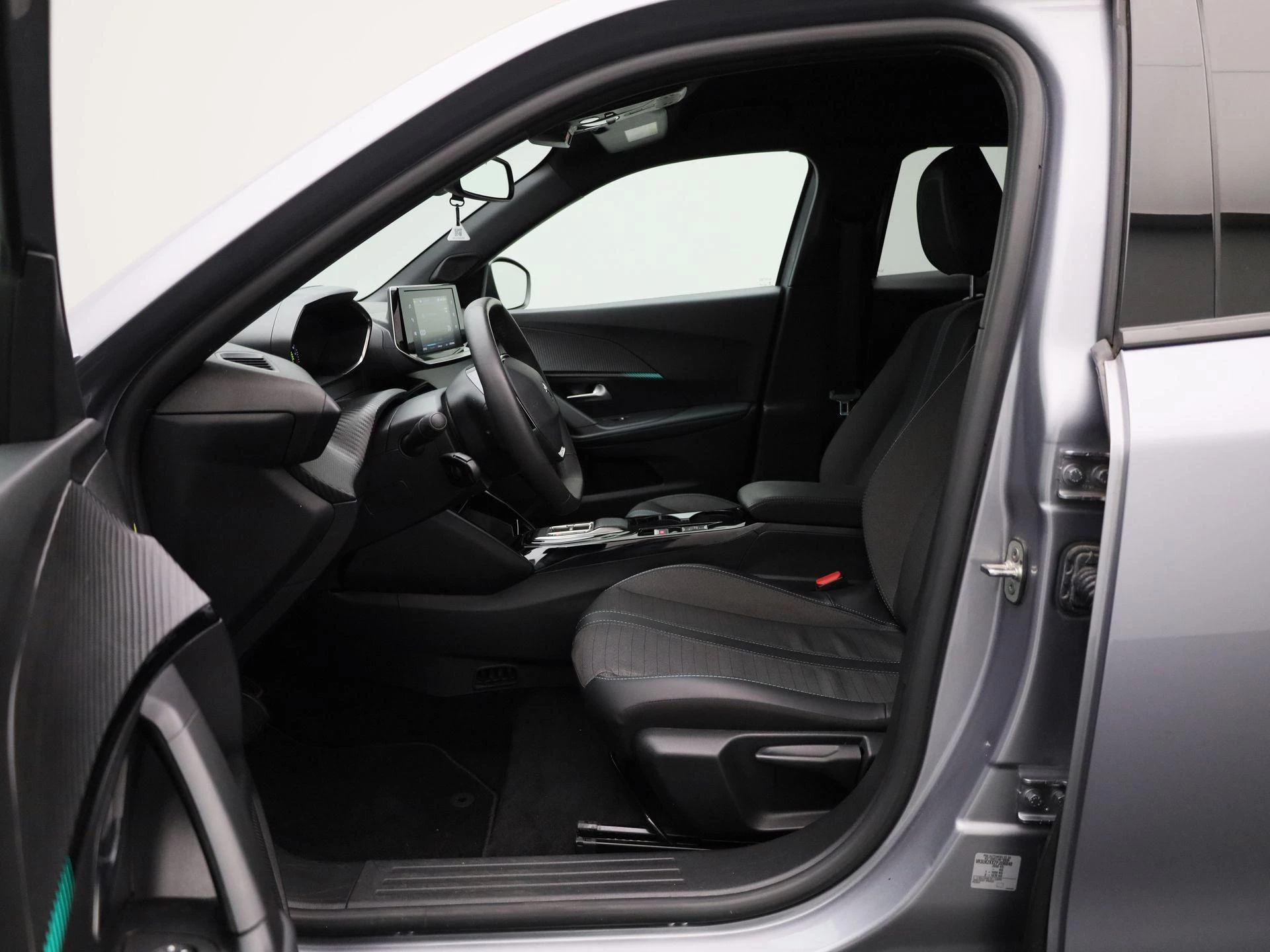 Peugeot e-2008 e-2008 Allure
