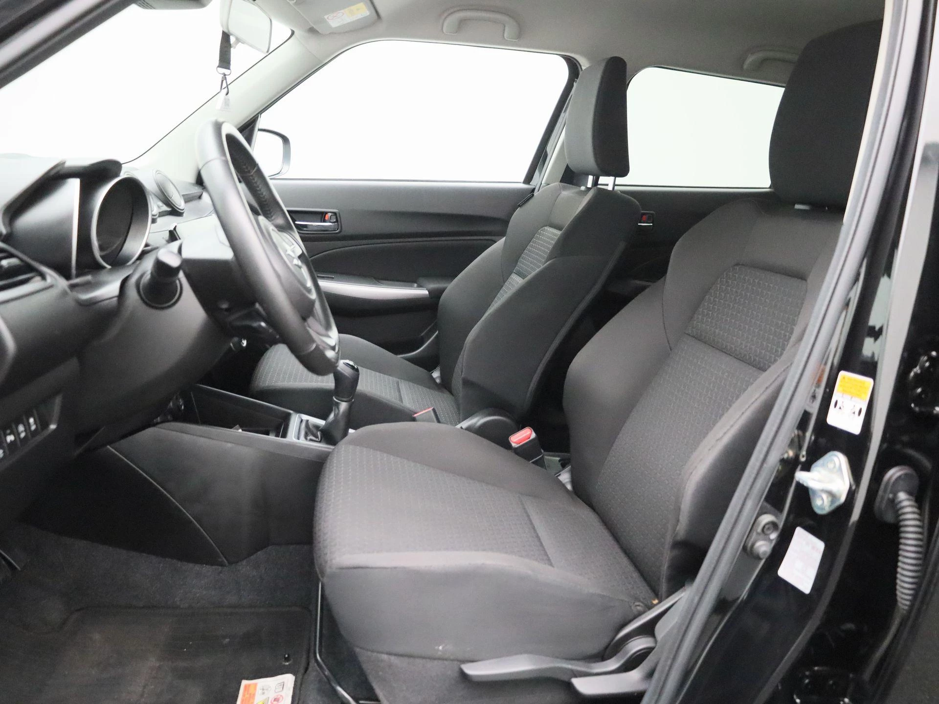 Suzuki-Swift-image-7